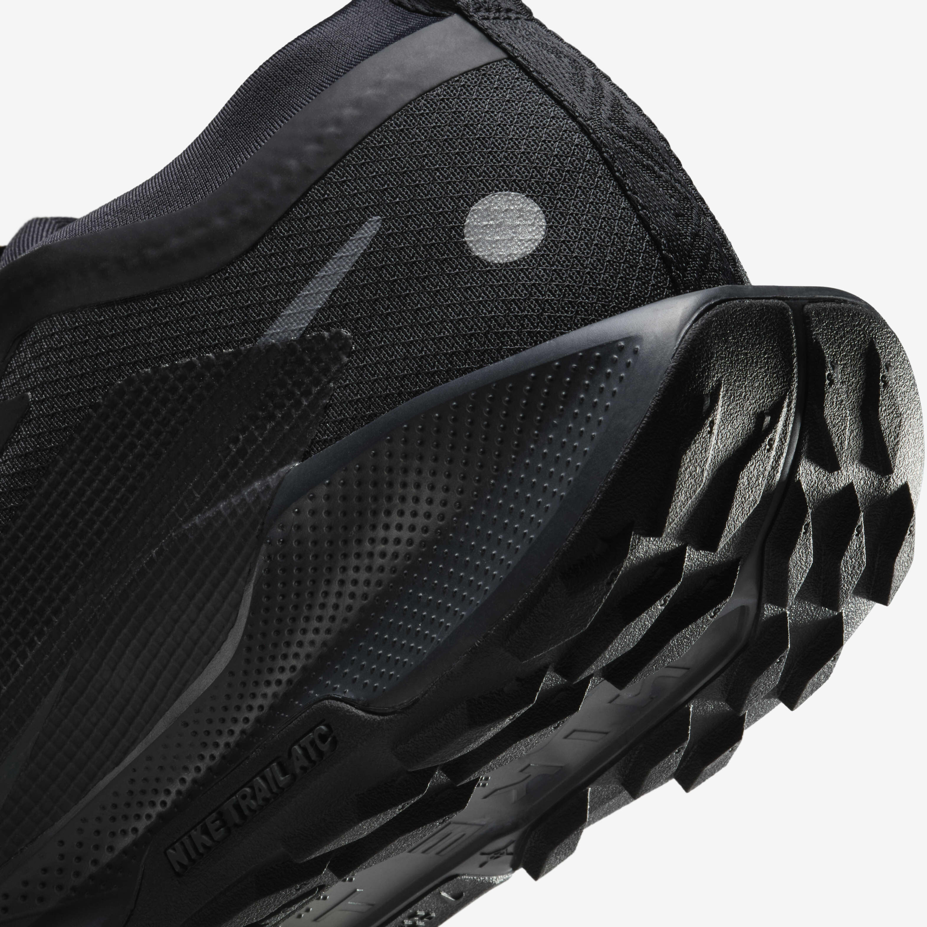 نايكي بيجاسوس تريل 5 جور-تكس image number 7