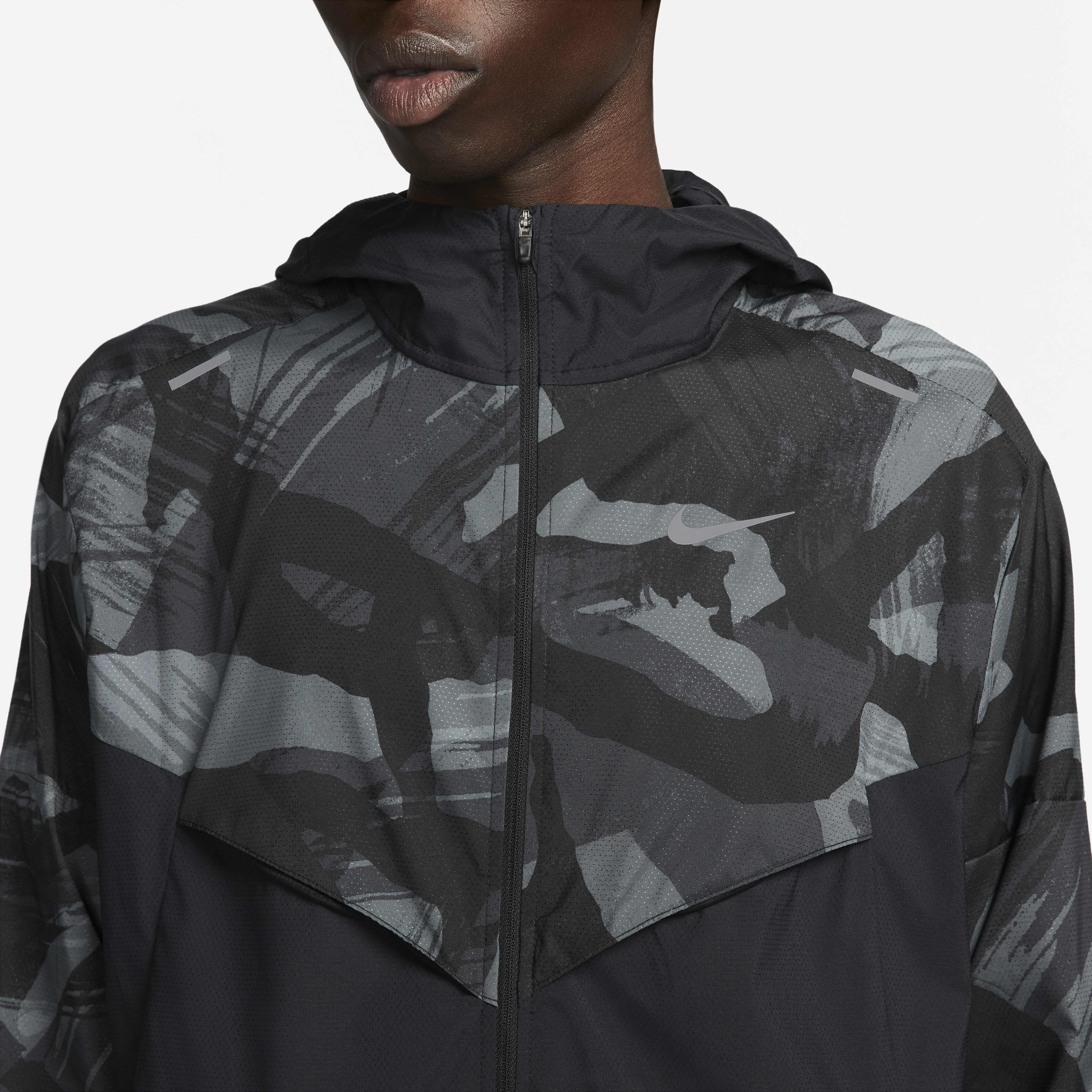 Nike camo running jacket clearance