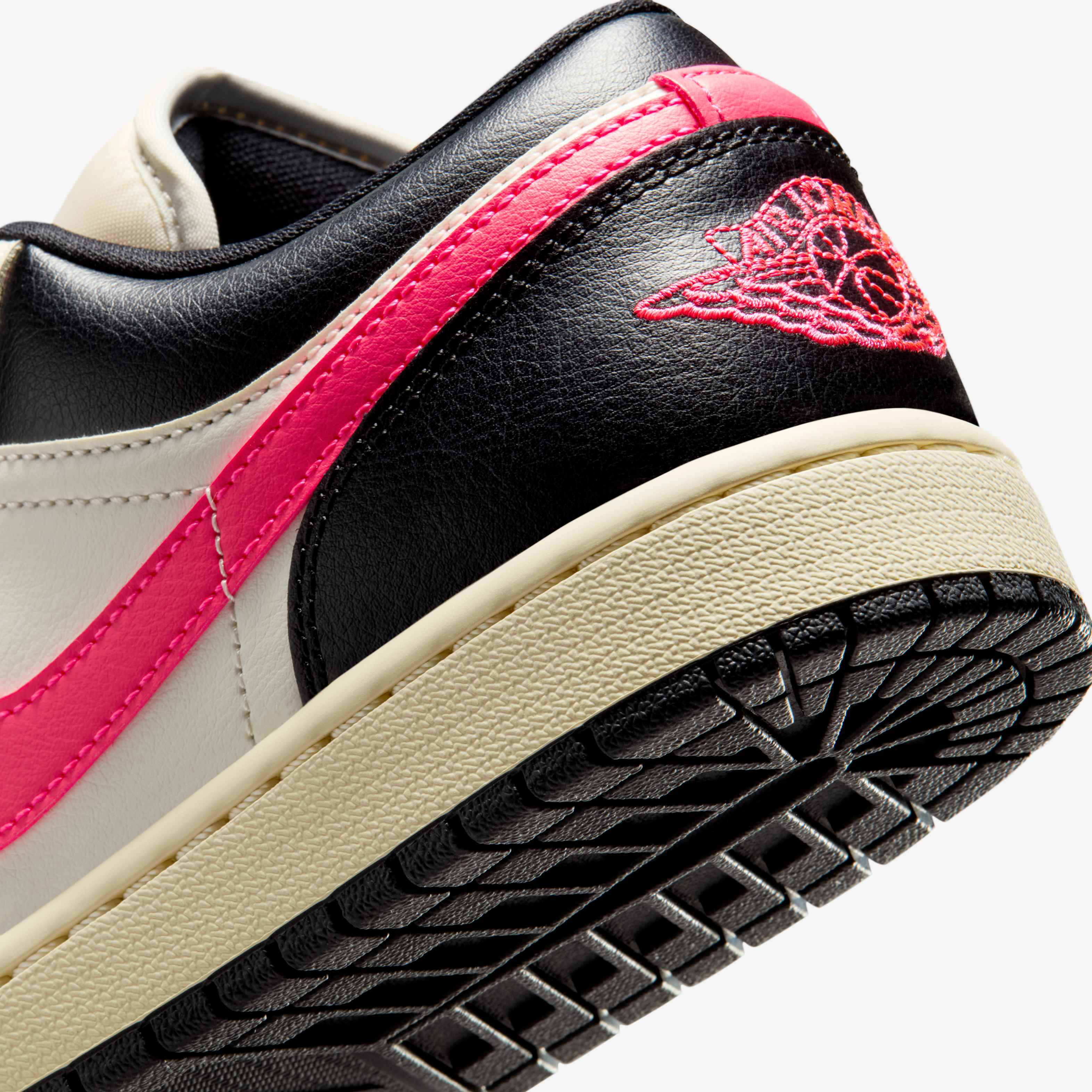 Air Jordan 1 Low image number 7