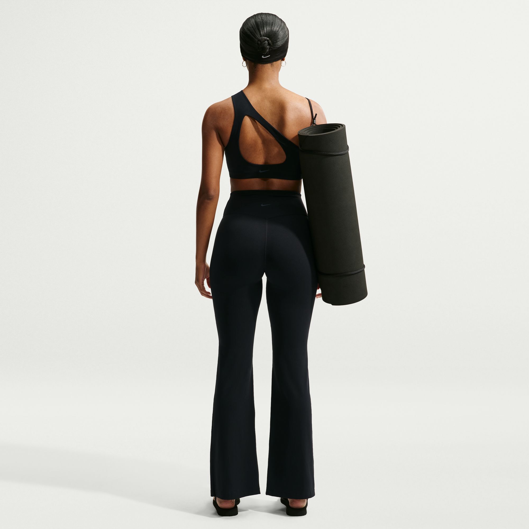 Nike Zenvy  image number 1