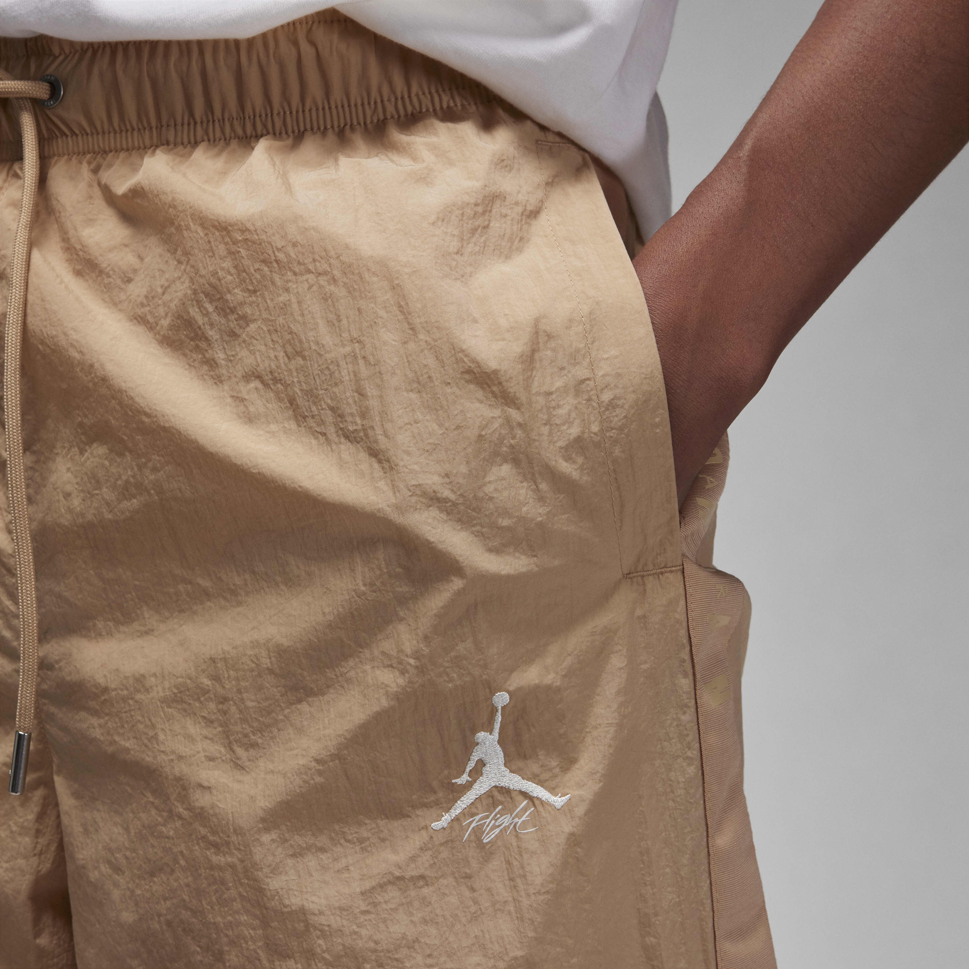 Jordan Essentials image number 2