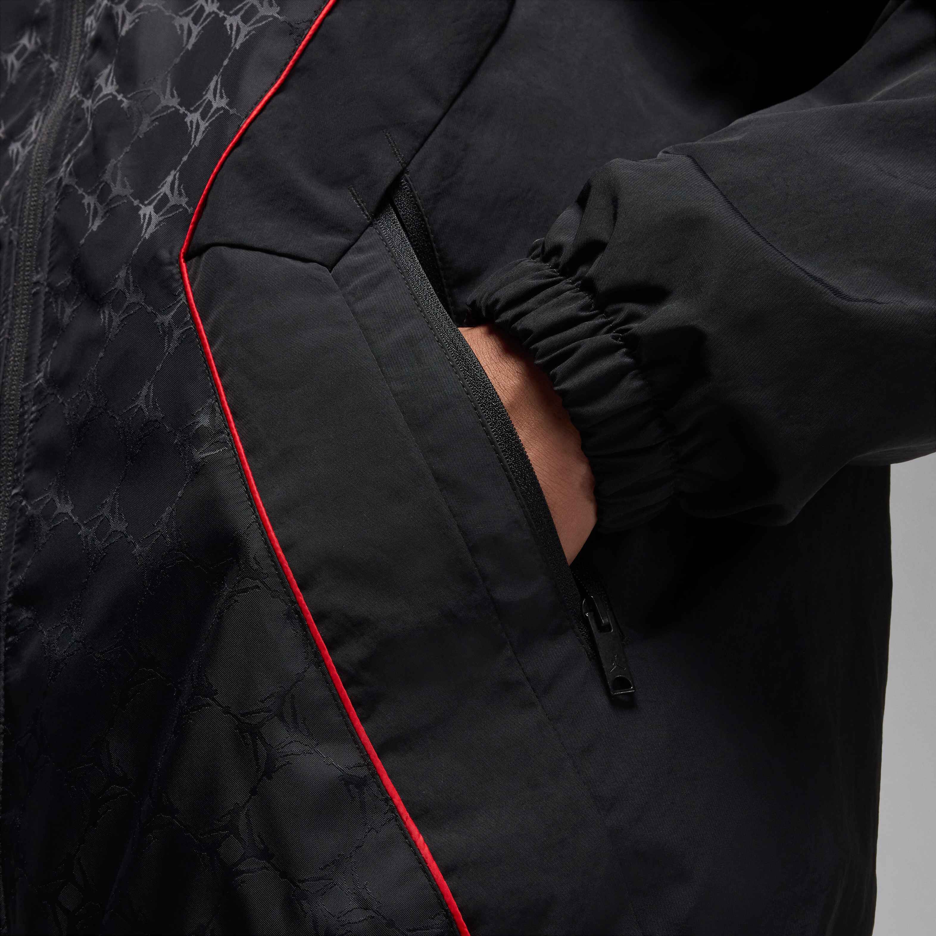 Jordan Brooklyn image number 5