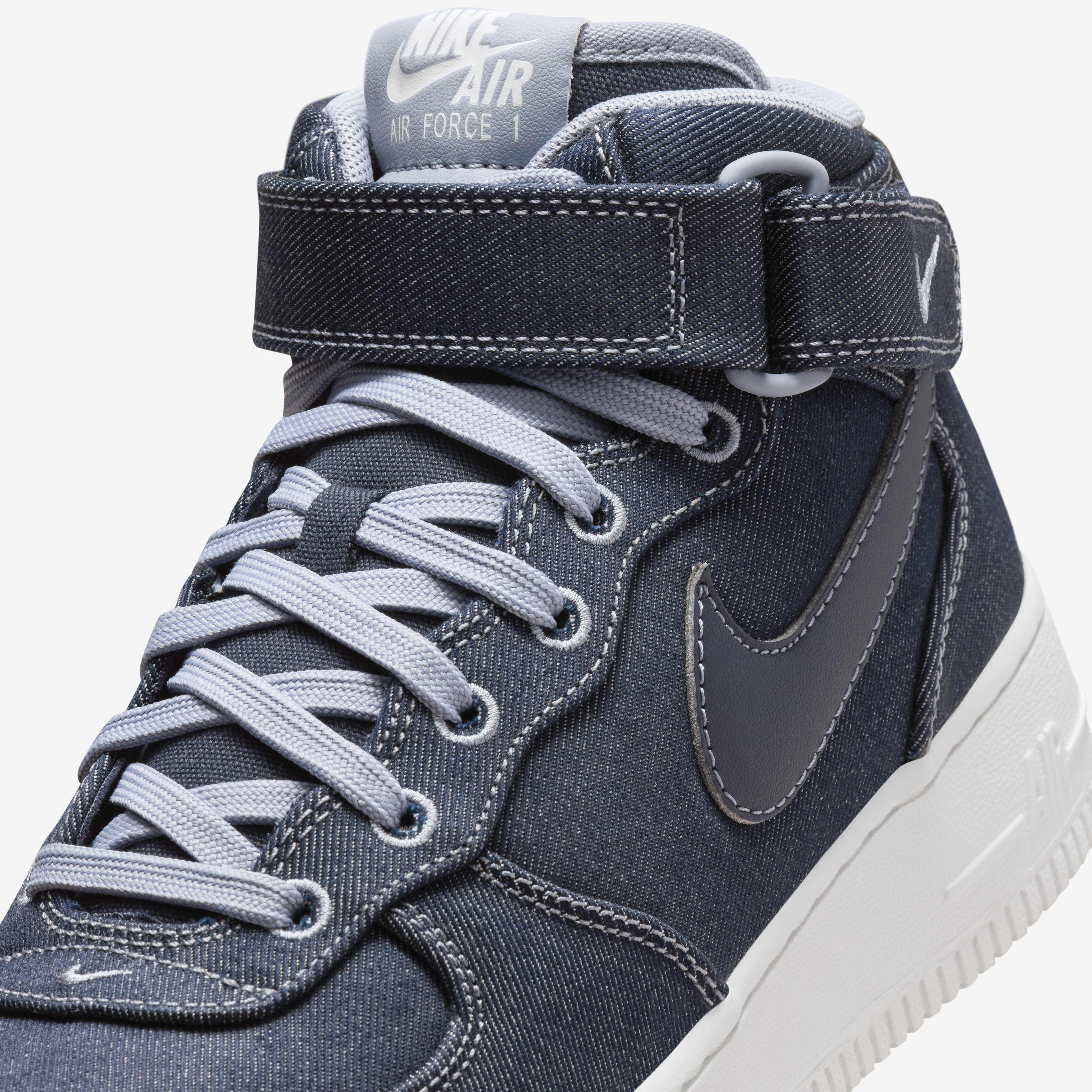 Nike air force 1 7 mid womens deals
