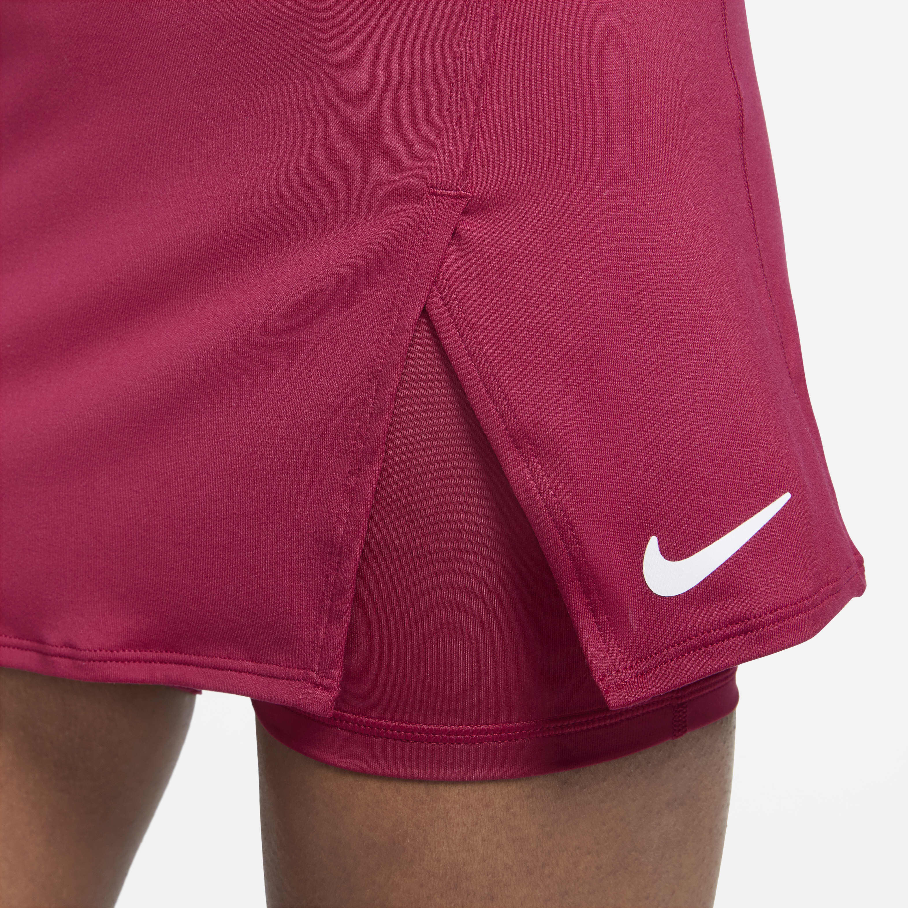 NikeCourt Dri-FIT Victory image number 3