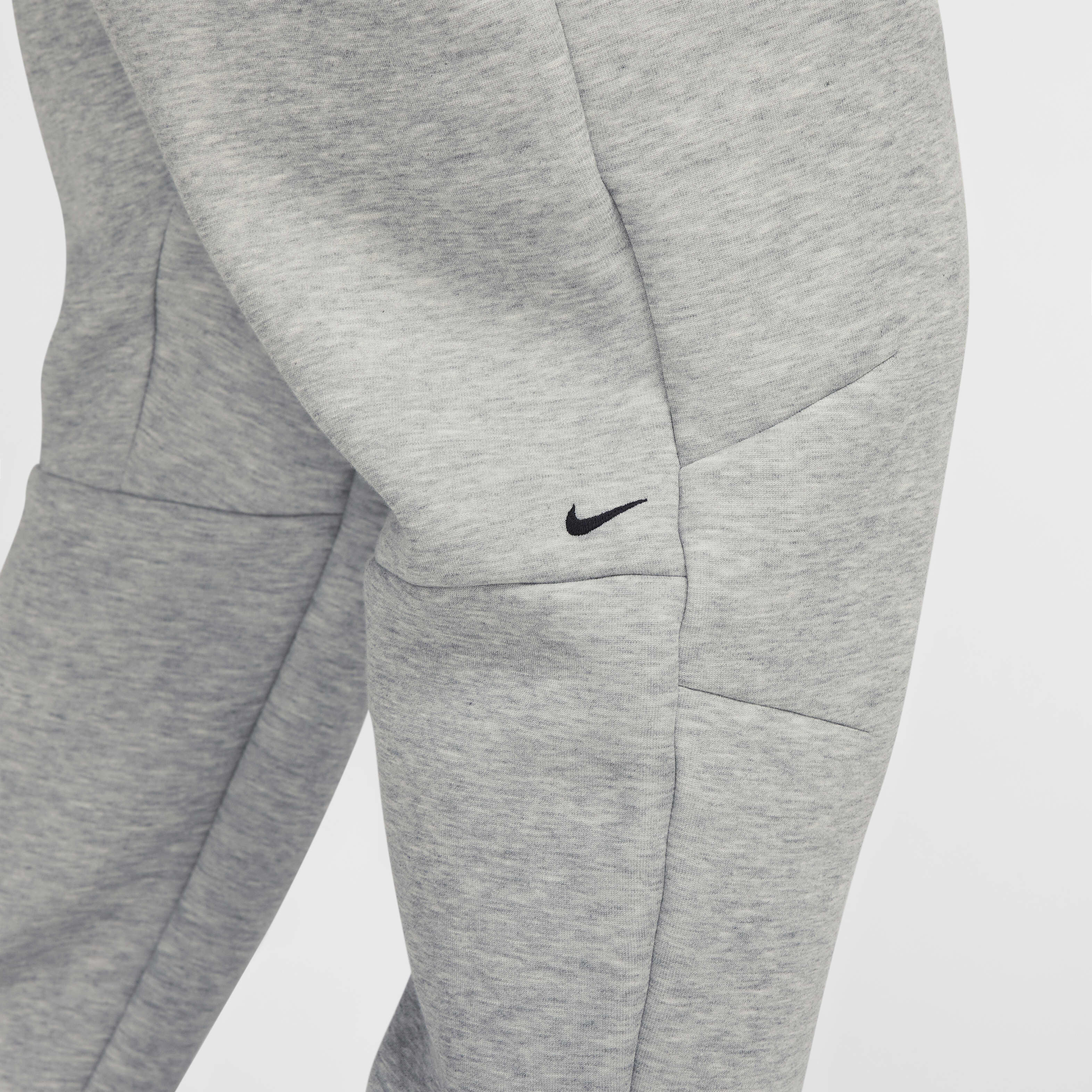 Nike Tech image number 13