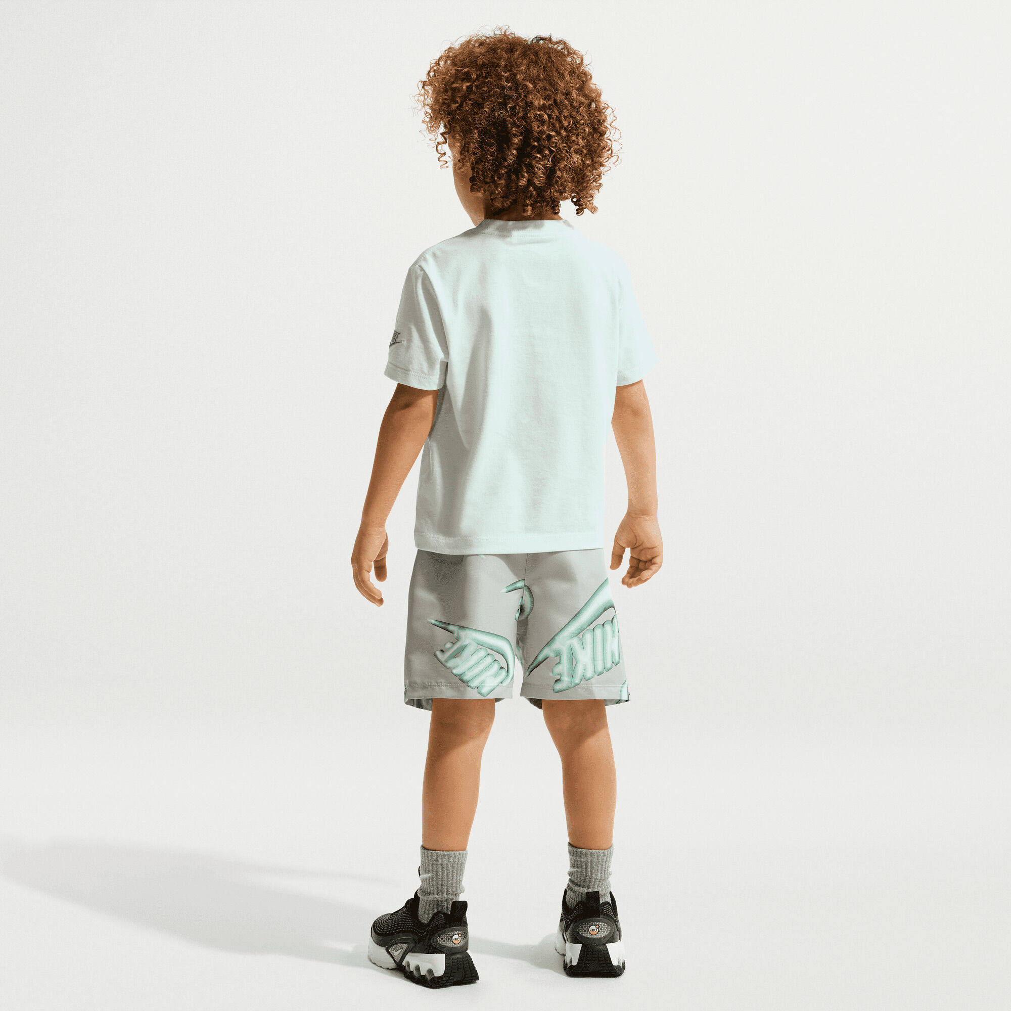 Nike Sportswear Club image number 1