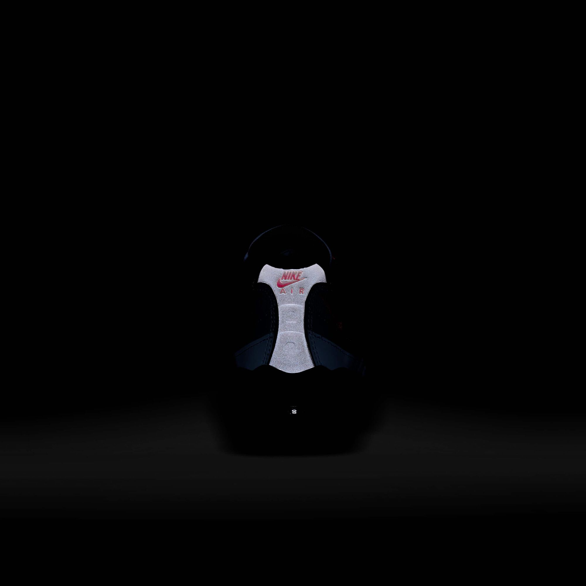 Zoom image