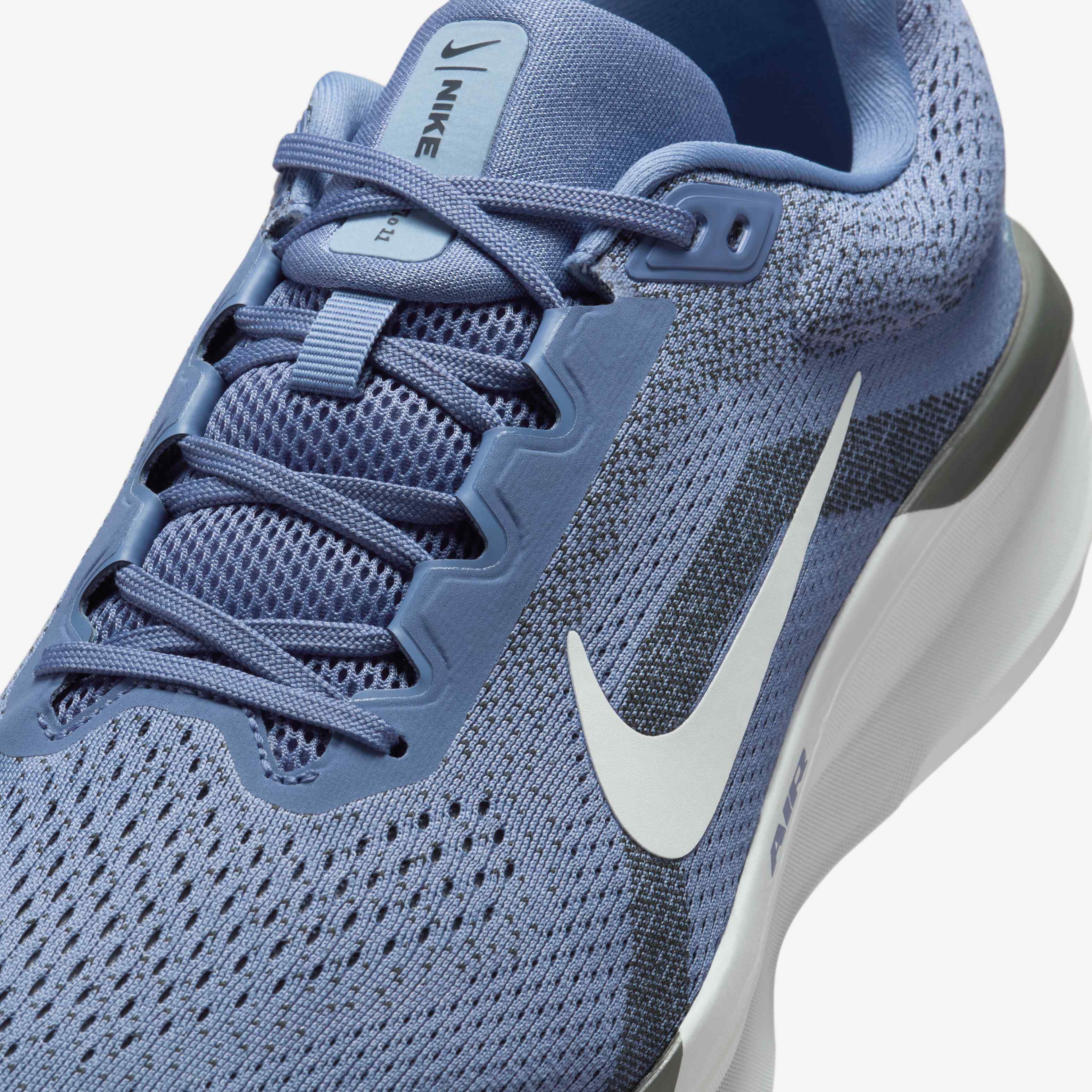 Buy Nike Winflo 11 Men's Road Running Shoes (Extra Wide