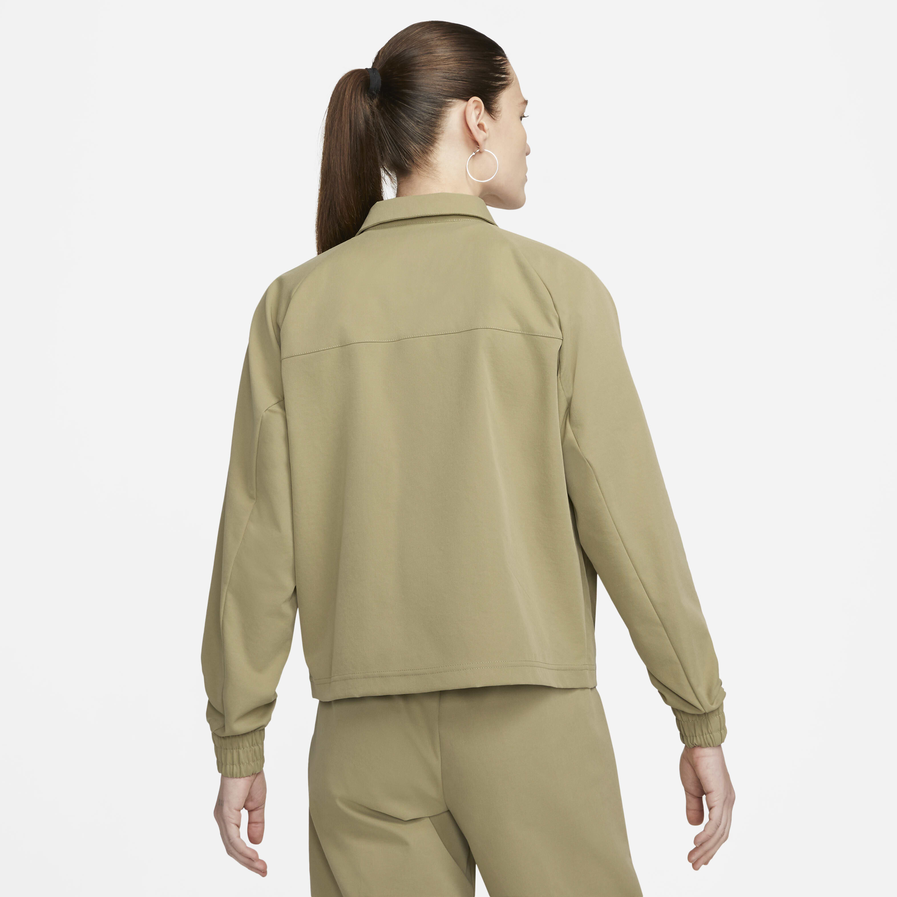 نايكي سبورتسوير سووش image number 1