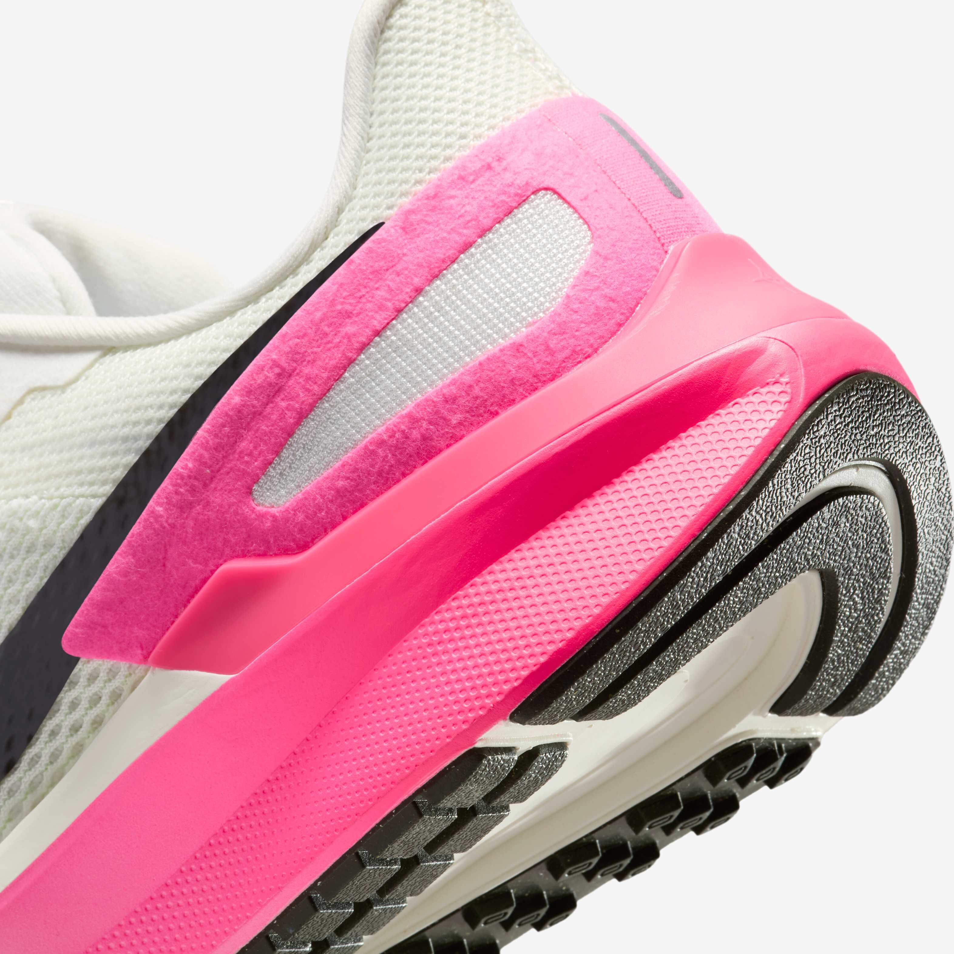 Nike Structure 25 image number 7