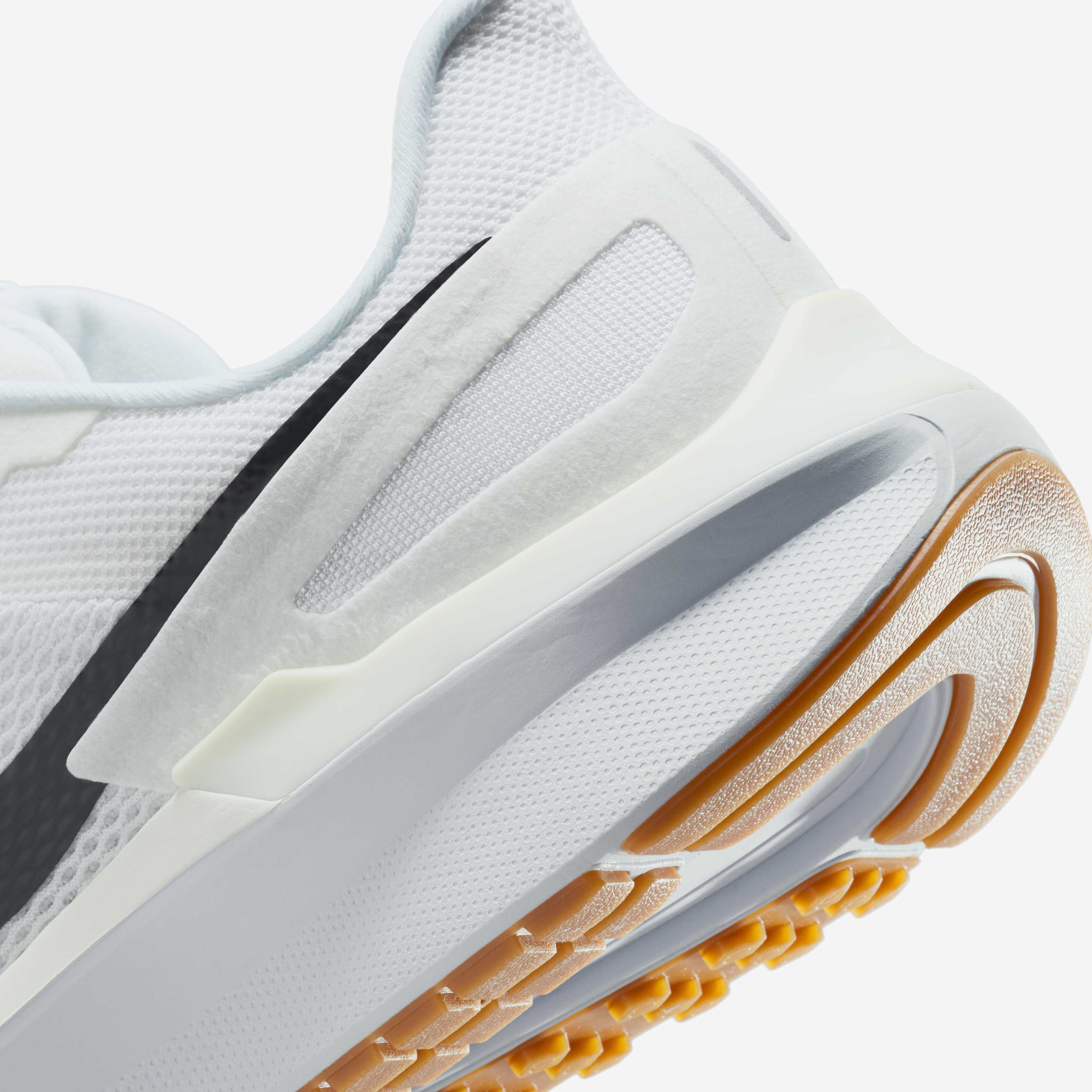 Nike Structure 25 image number 7