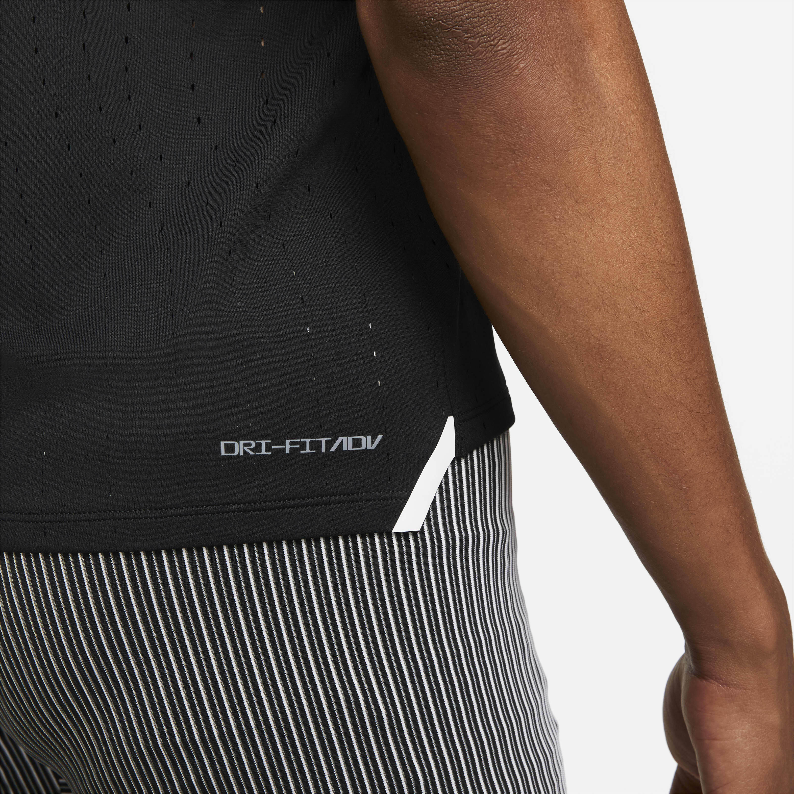 Nike Dri-FIT ADV AeroSwift image number 5