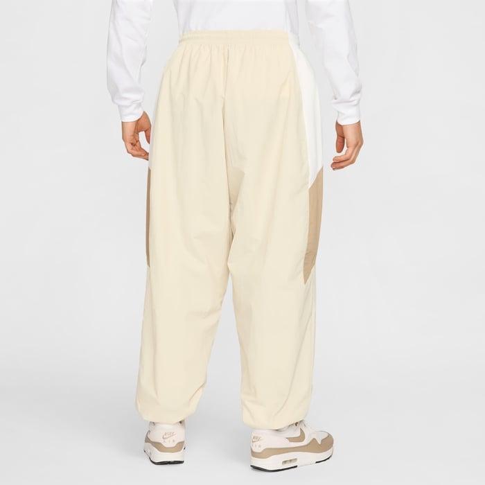 Nike Club image number 1 Nike Club image number 1