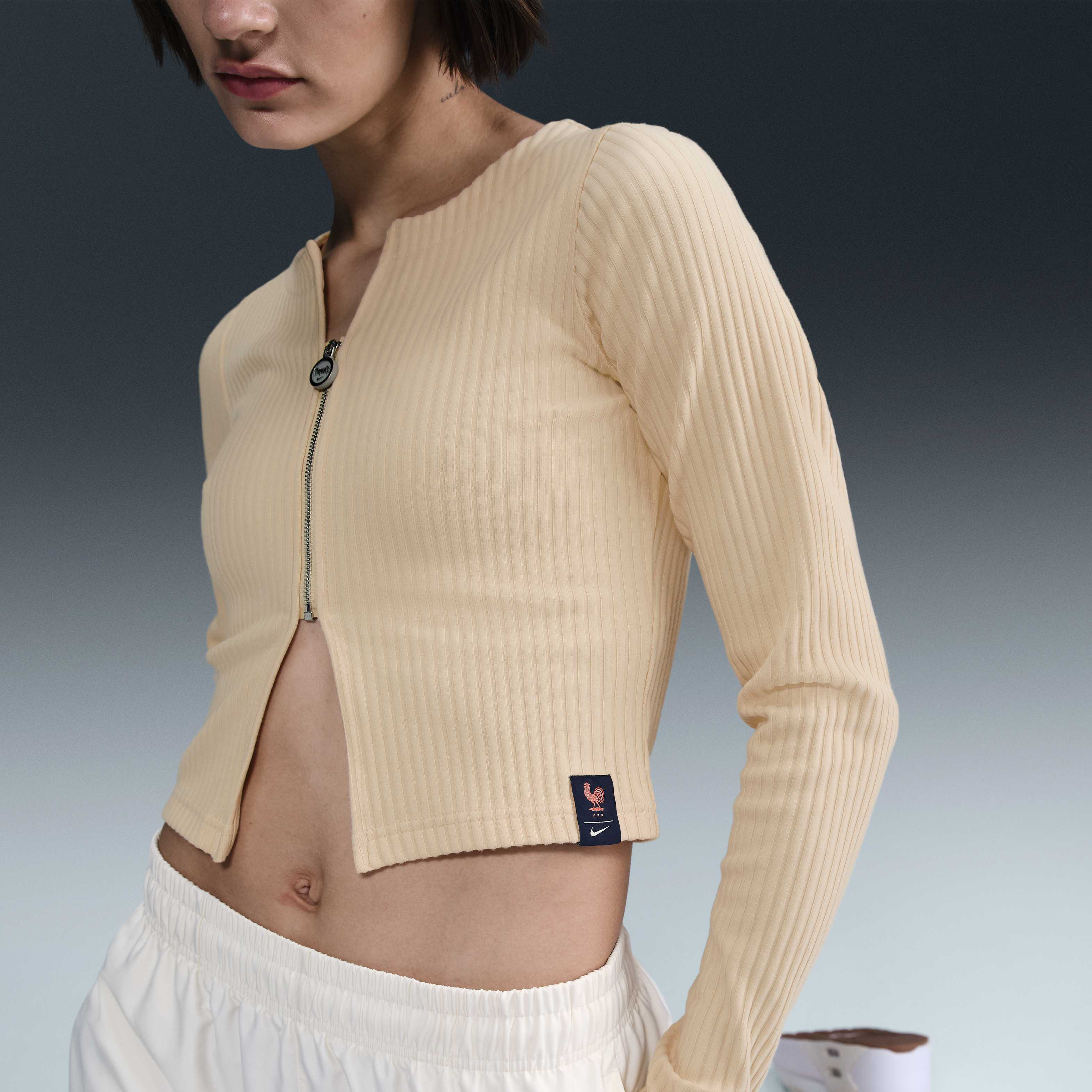 فرنسا تشيل ريب image number 2