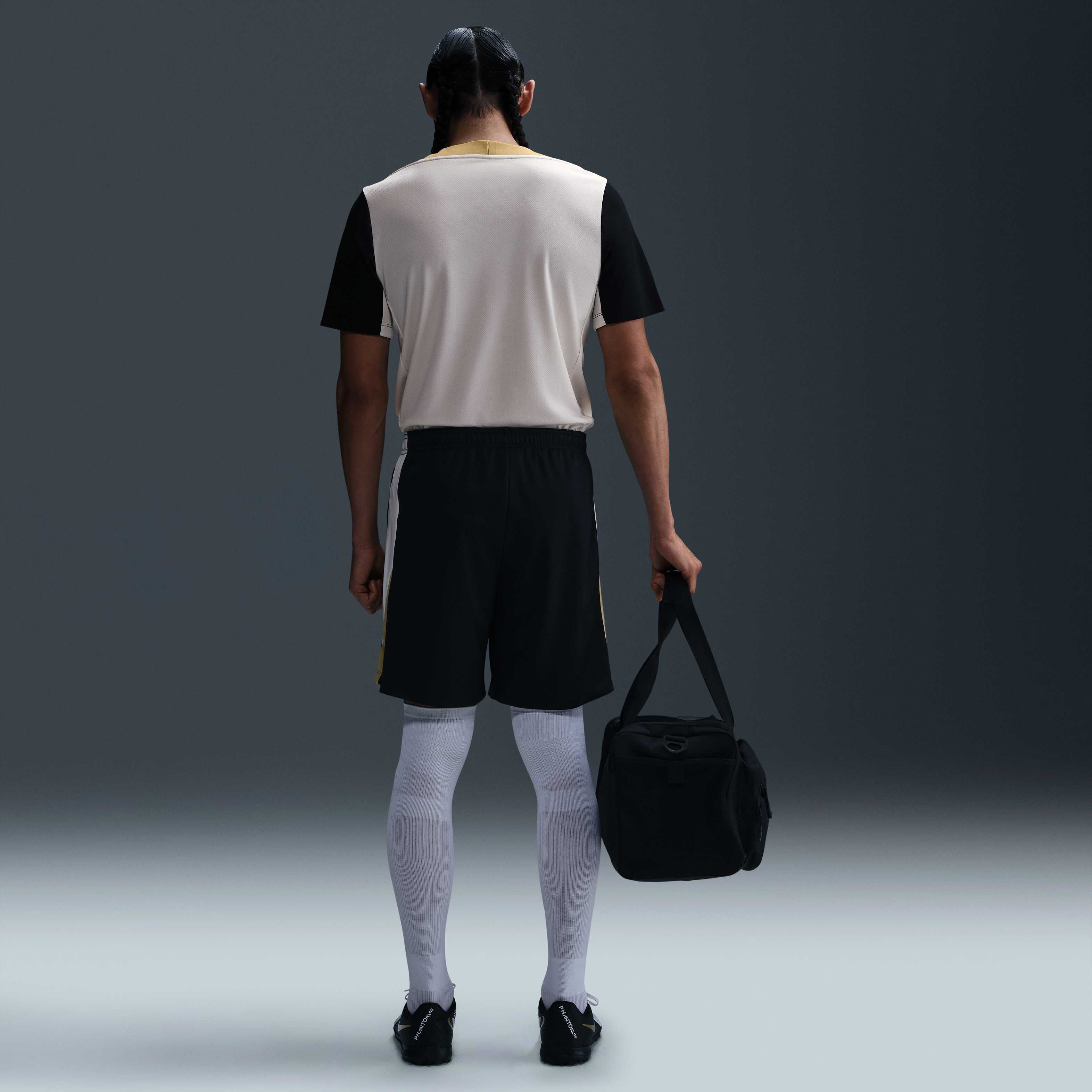 Nike Strike image number 4