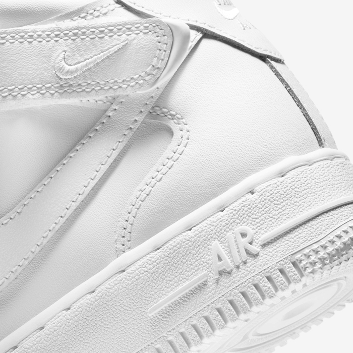 Nike Air Force 1 Mid LE image number 7 Nike Air Force 1 Mid LE image number 7