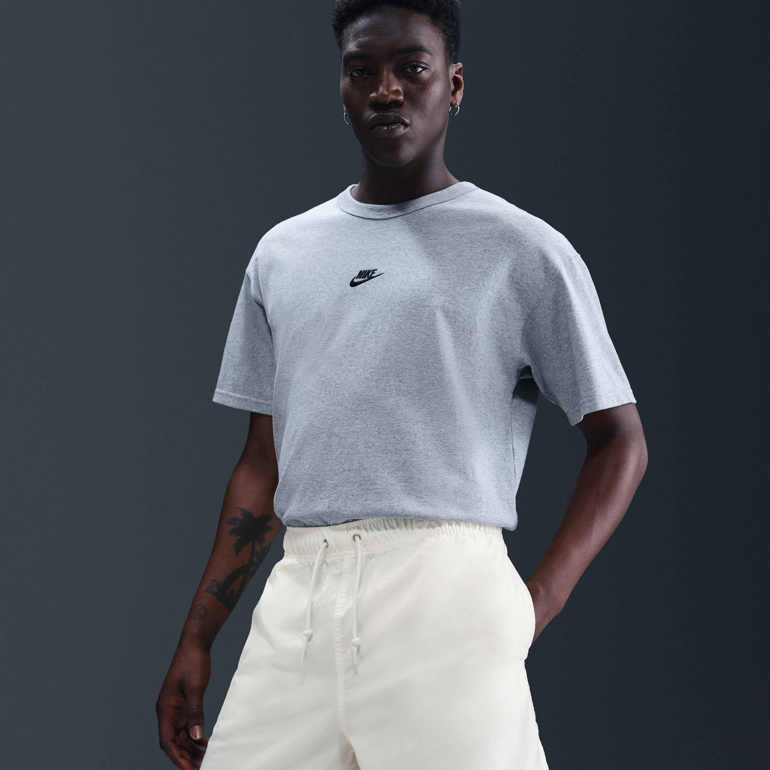 Nike Club image number 1