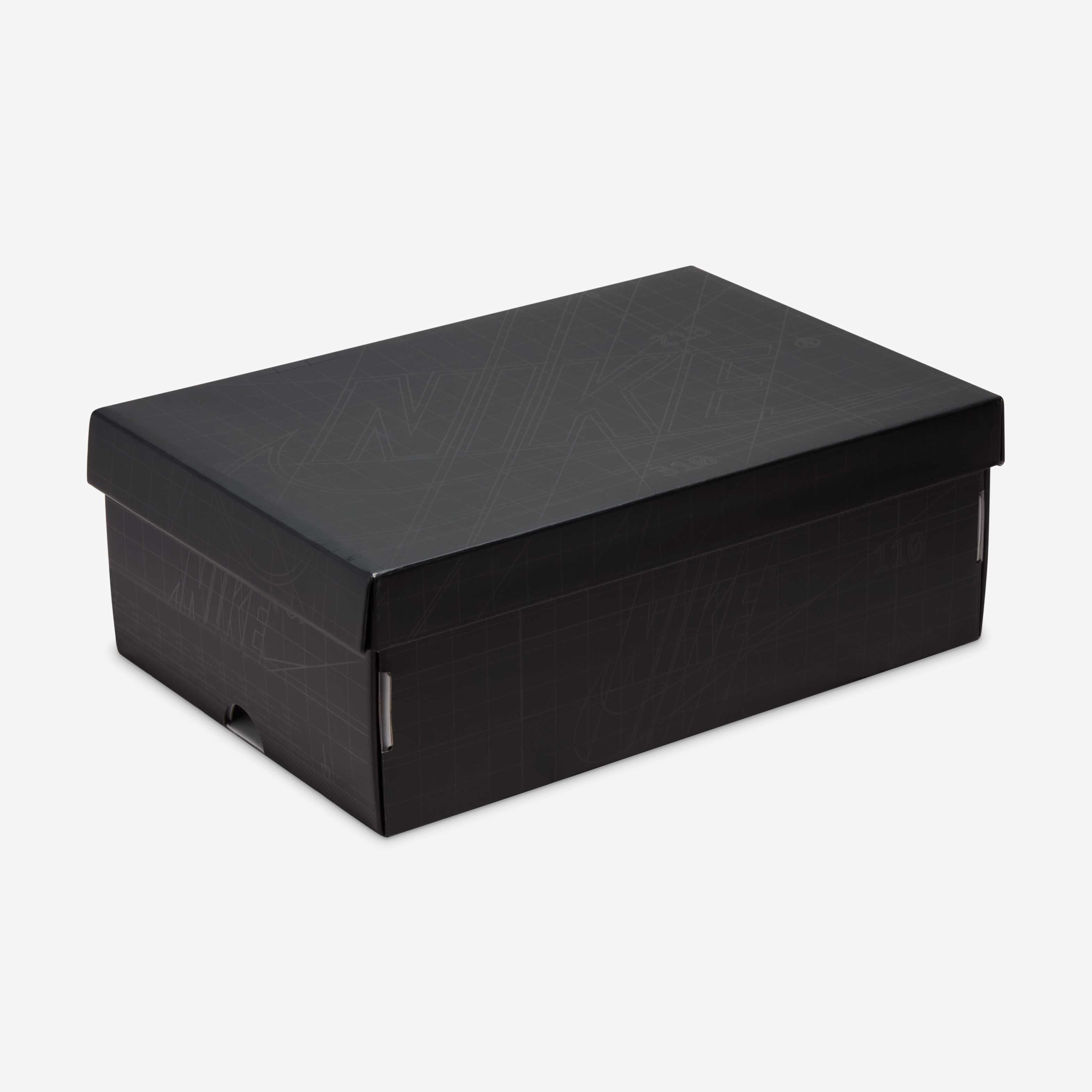 Air Jordan 1 Low Shoes image number 8