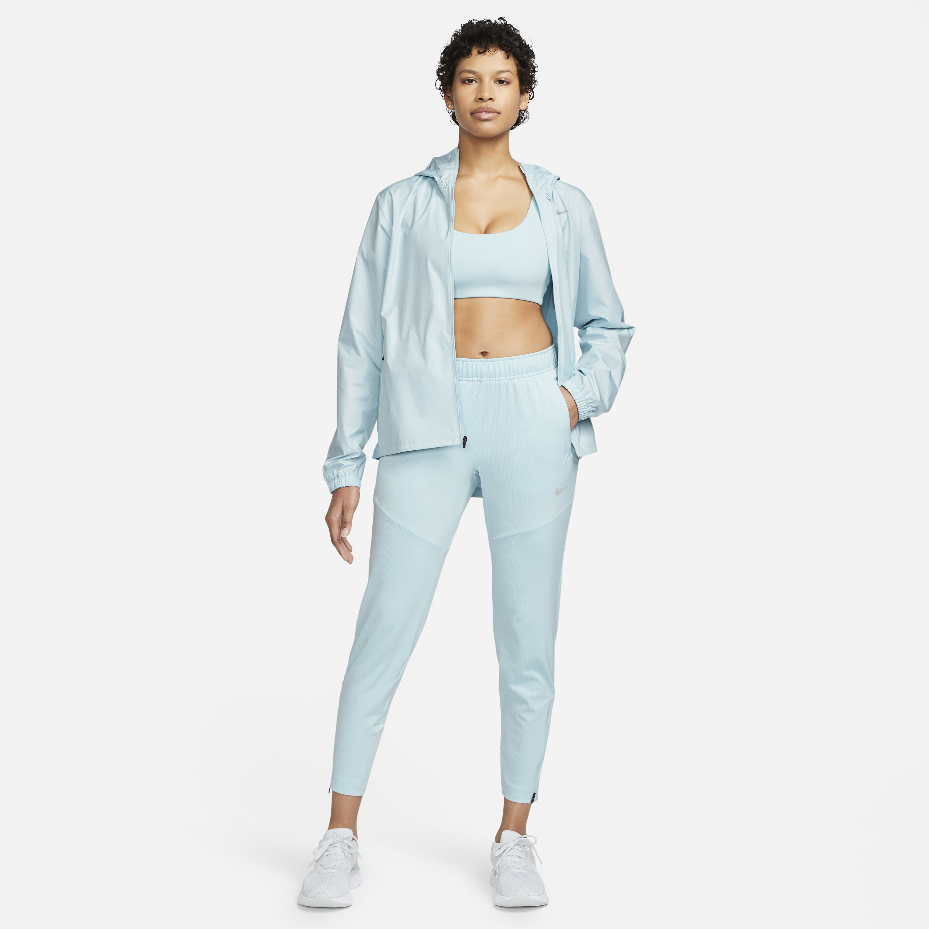 Nike Dri-FIT Essential image number 6