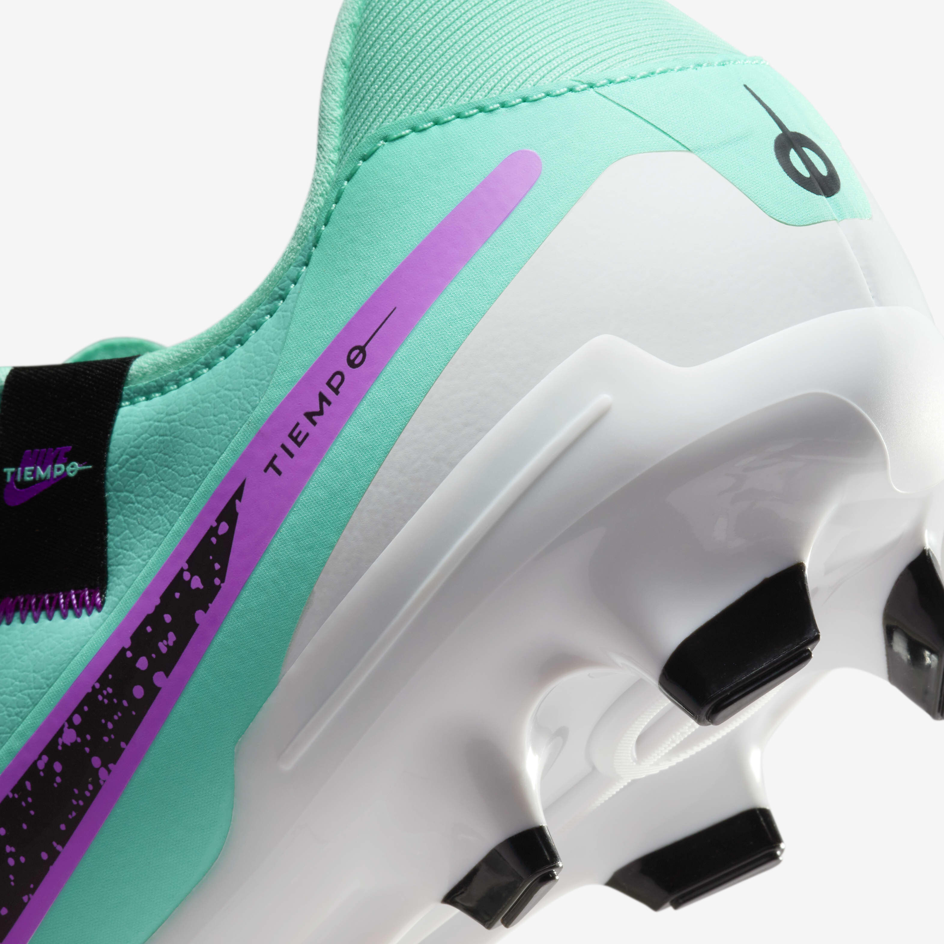 Nike Tiempo Legend 10 Academy image number 8