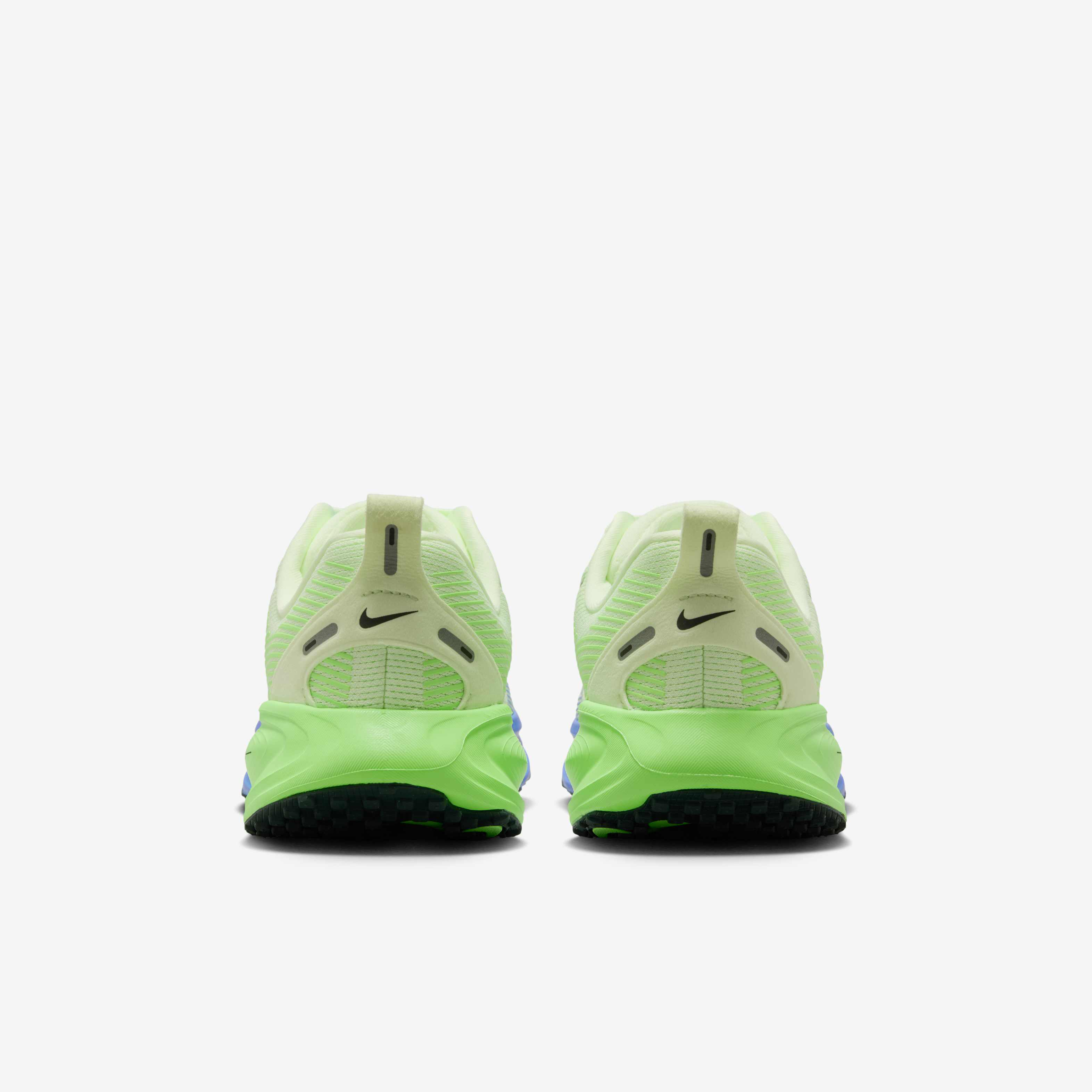 Nike Vomero 18 image number 5