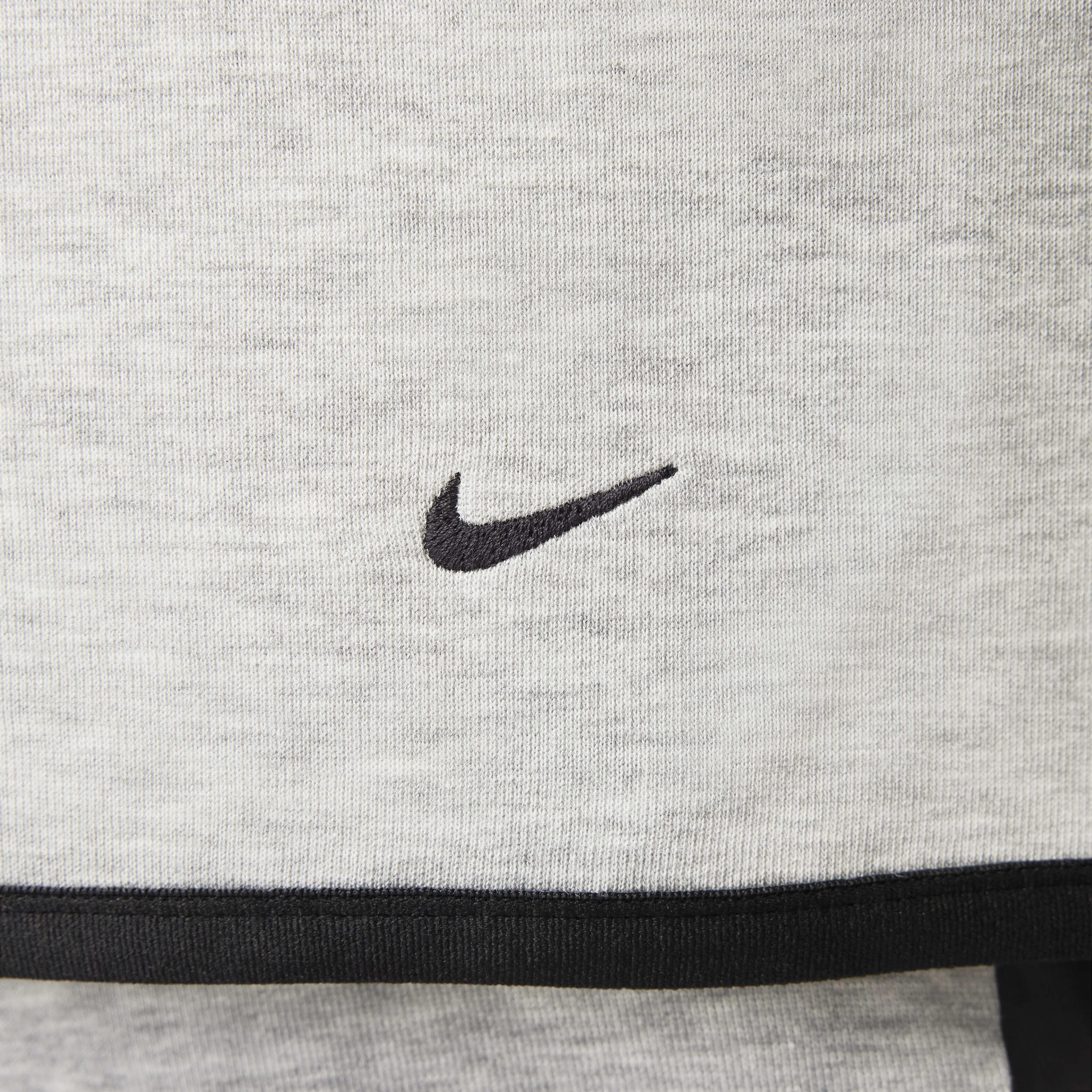 Nike Tech image number 6