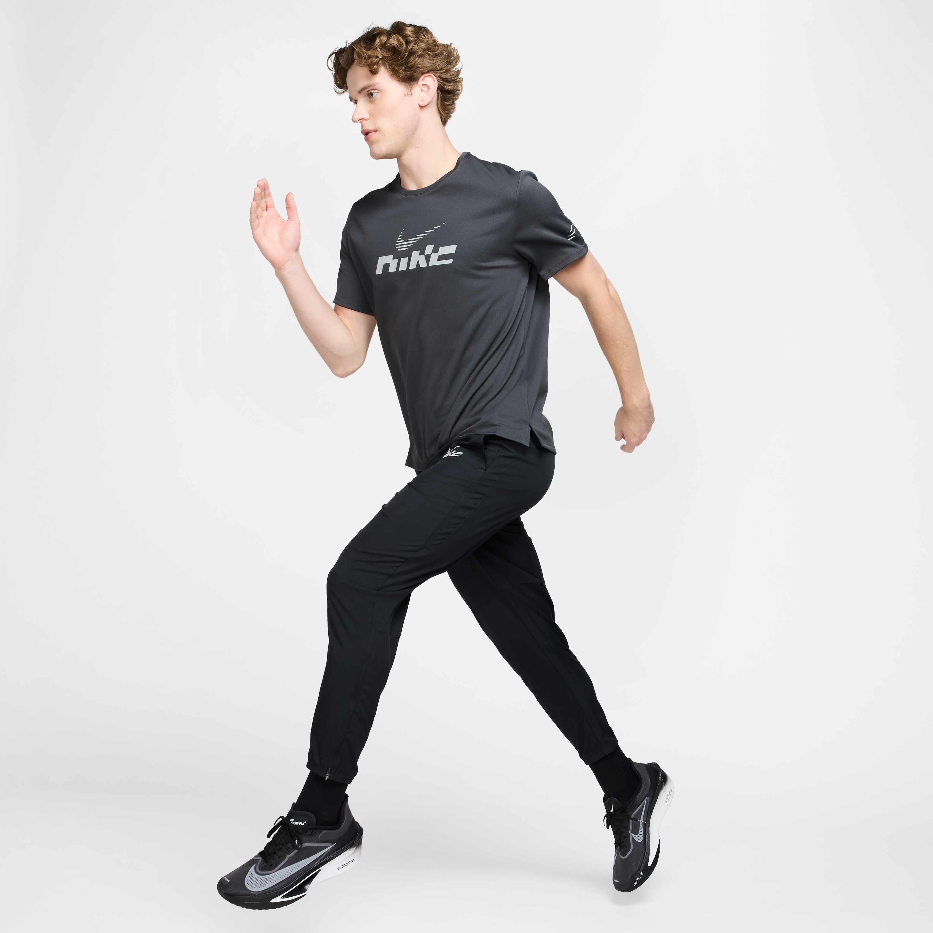 Nike Challenger Flash image number 7