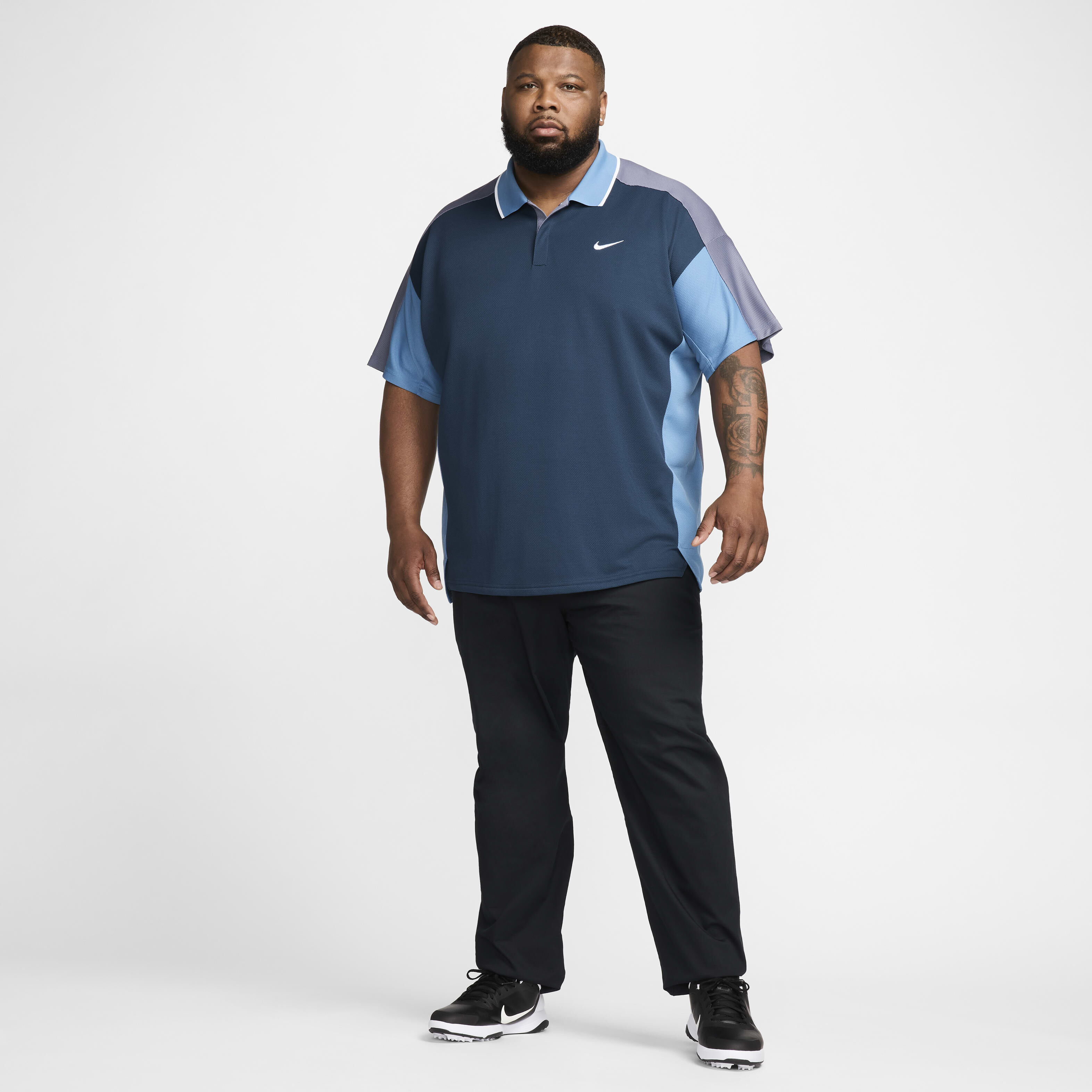 Nike golf shirt with golf clubs on it sales