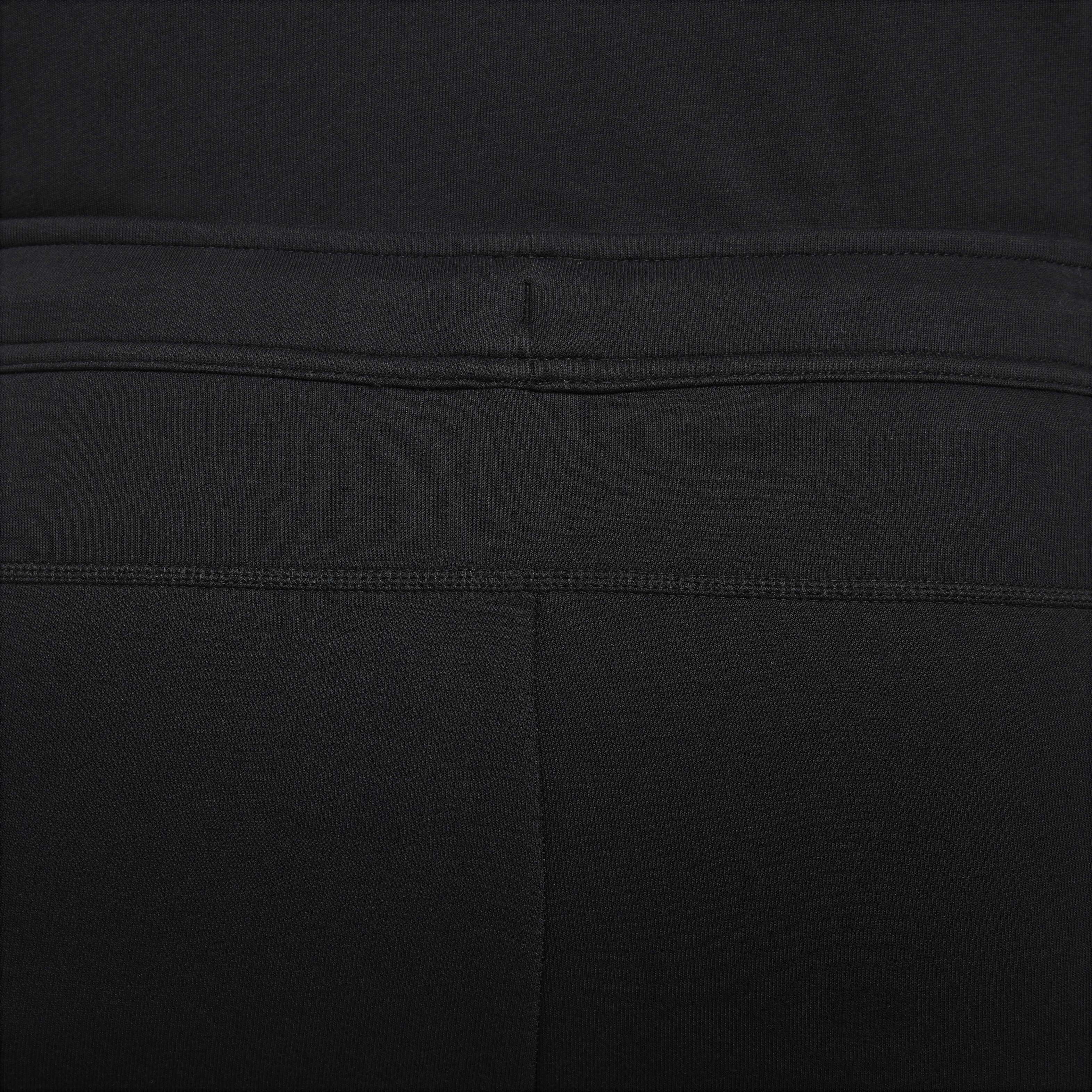 Nike Sportswear Tech Fleece image number 18