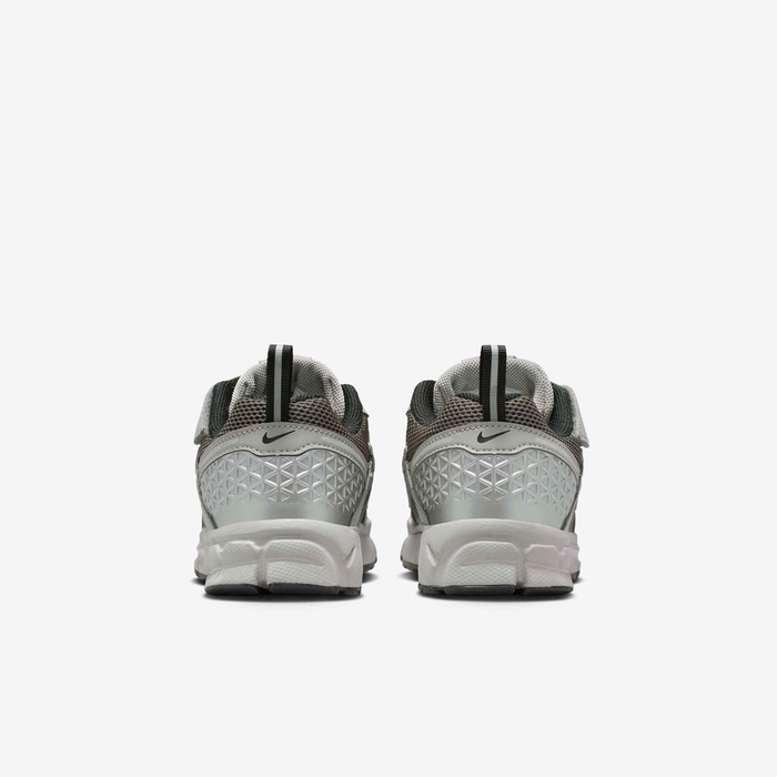 نايكي فوميرو 5 image number 5 نايكي فوميرو 5 image number 5