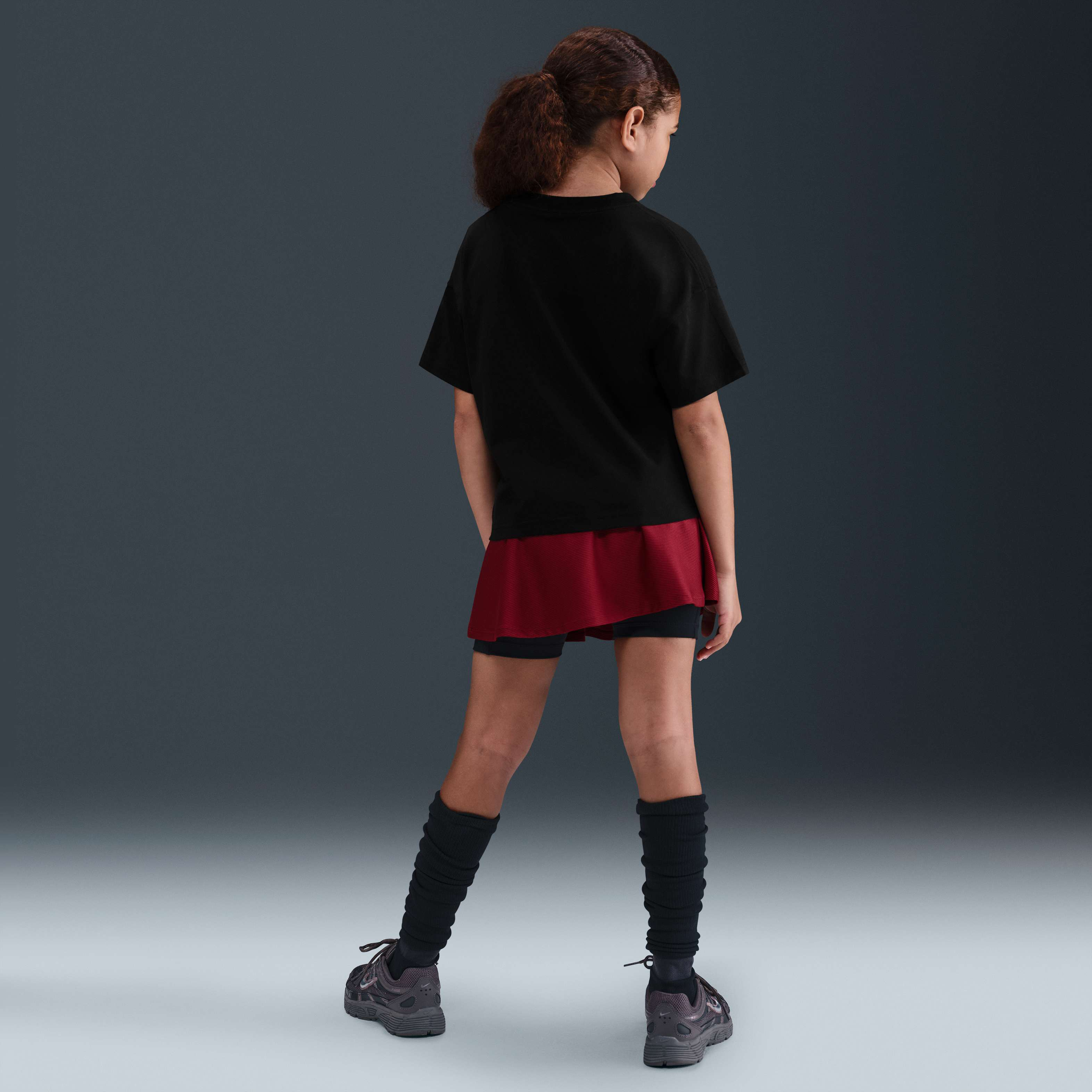 نايكي سبورتسوير image number 4