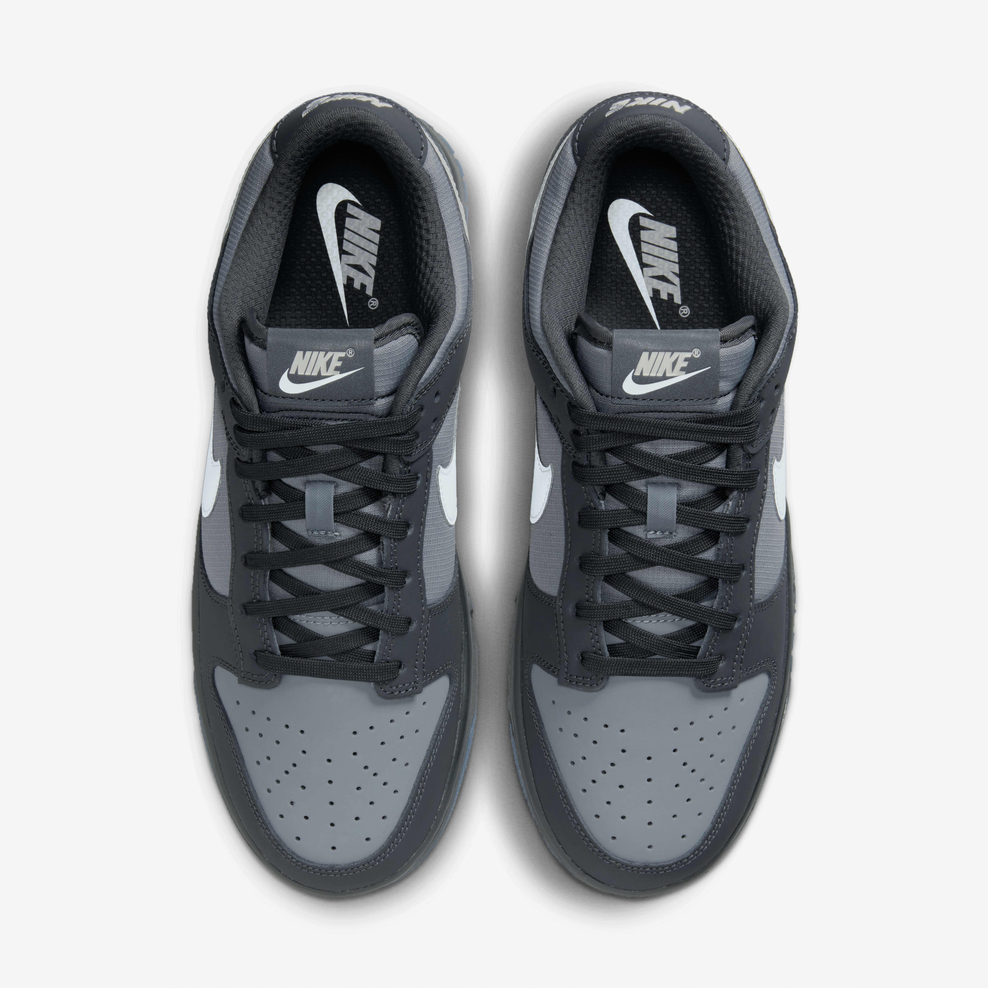 Nike Dunk Low image number 3