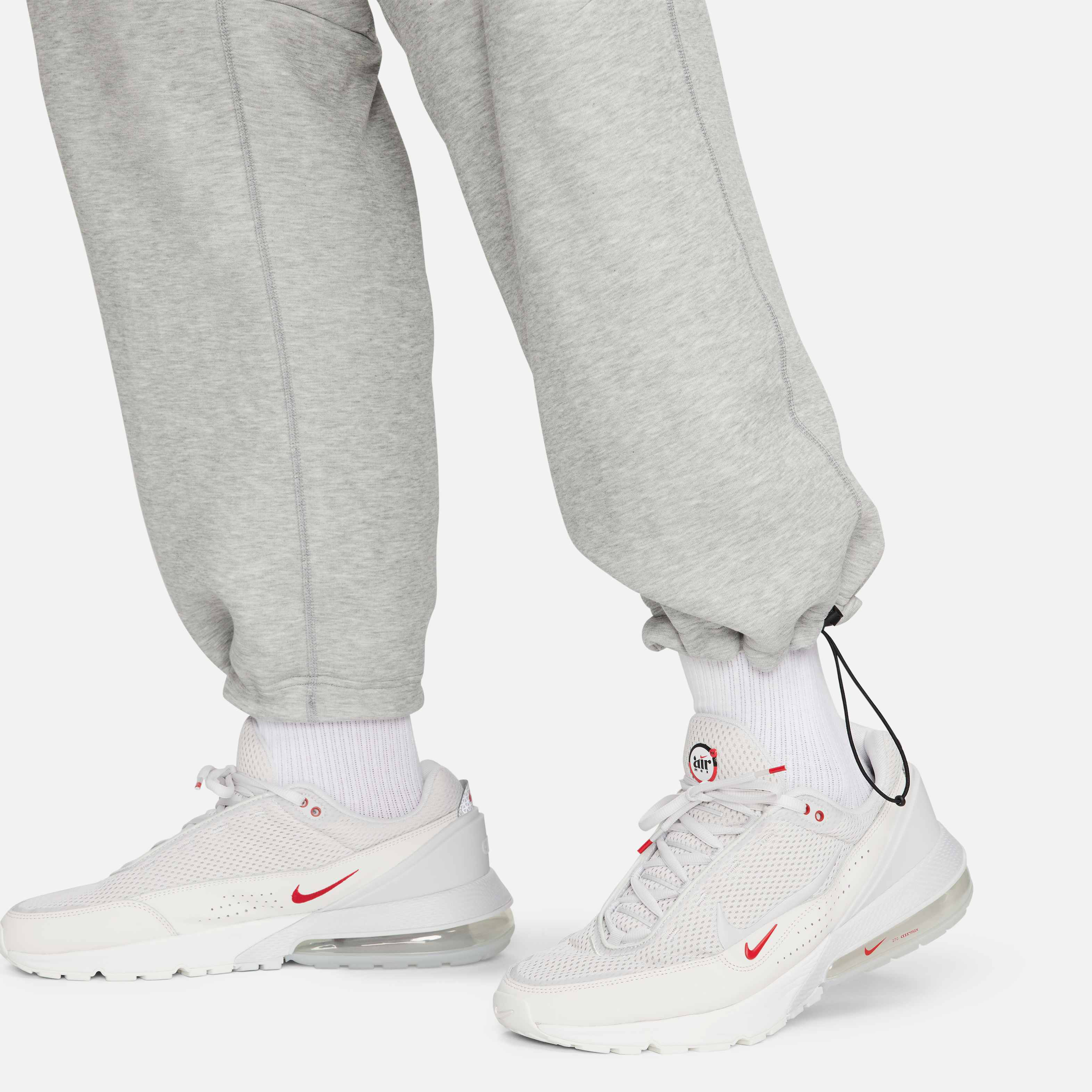 Nike Sportswear Tech Fleece image number 16