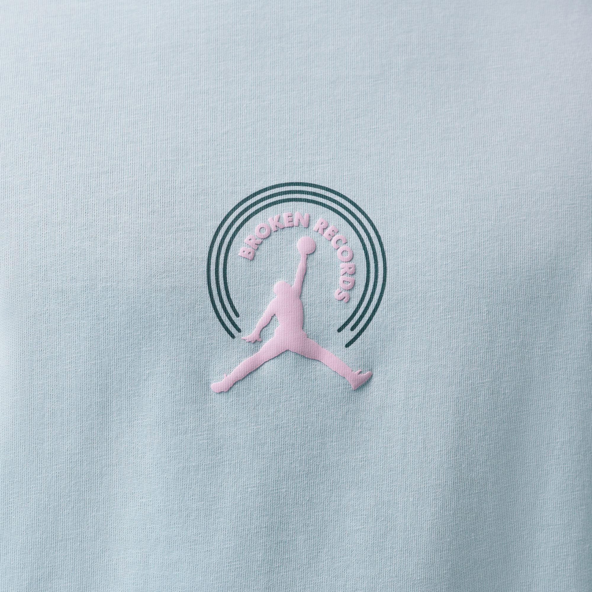 Jordan image number 3