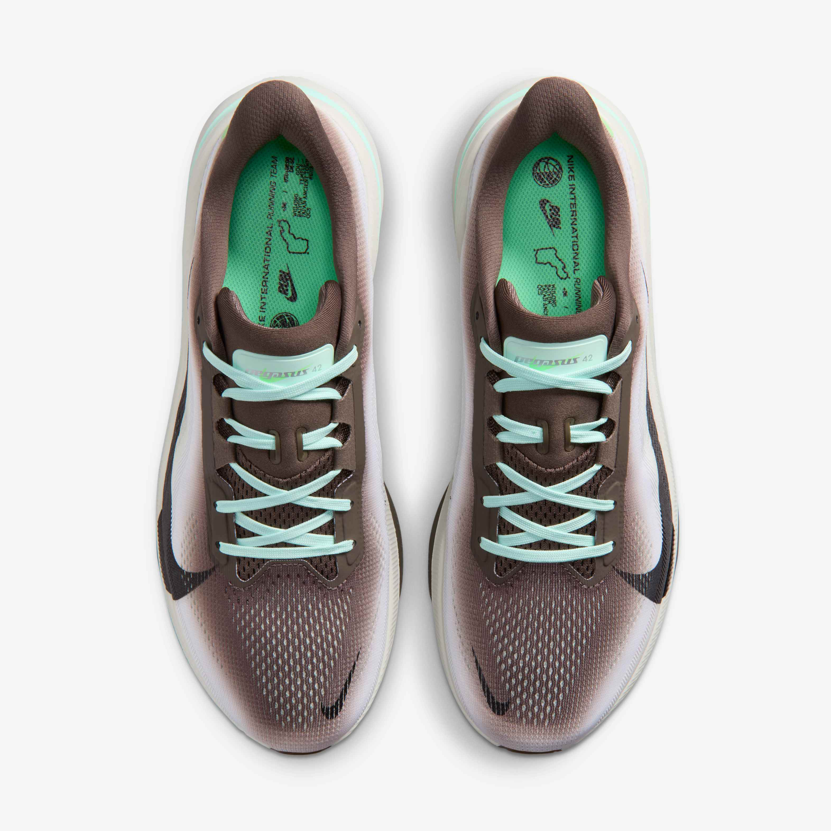 Nike Pegasus 42 image number 3