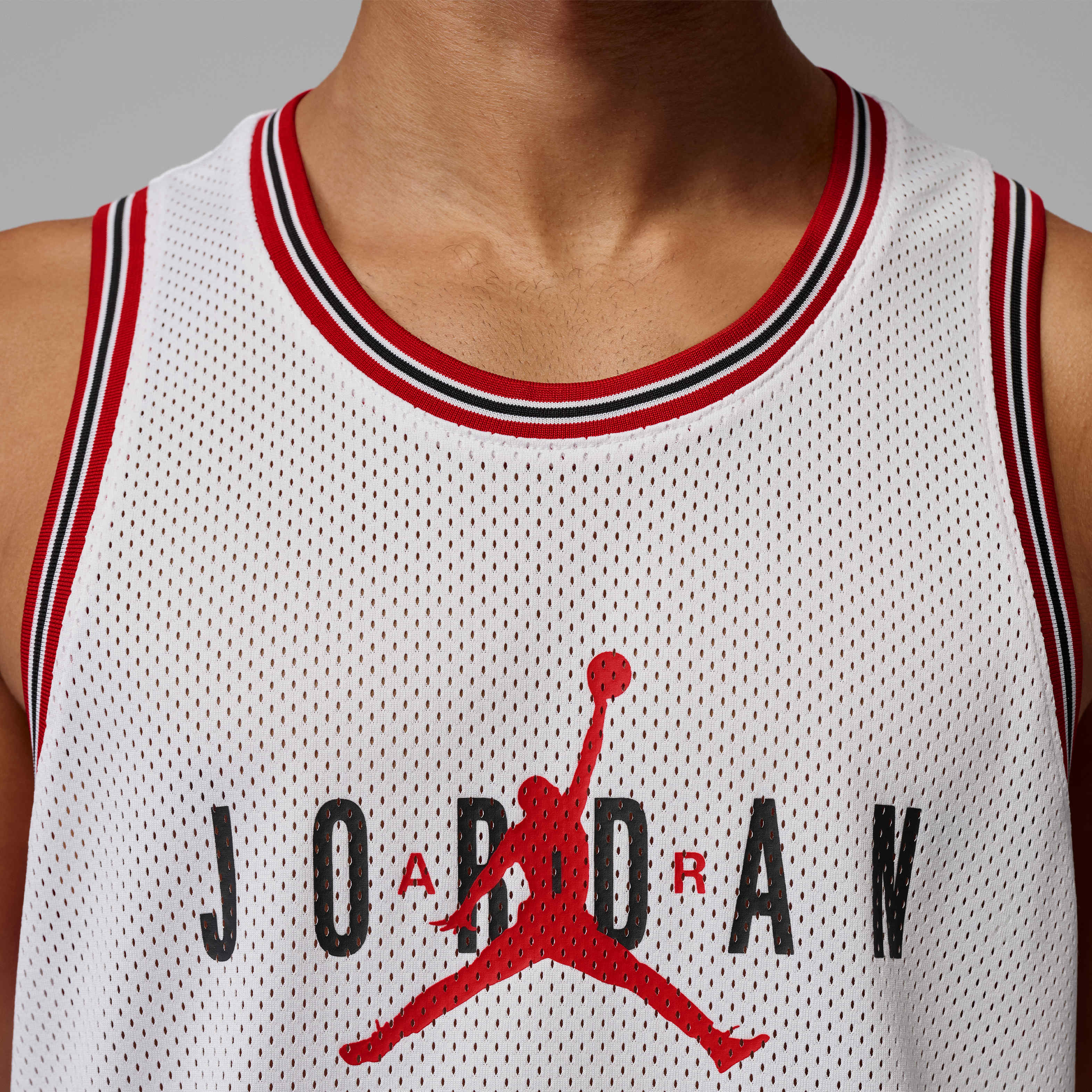 Jordan Brooklyn image number 3