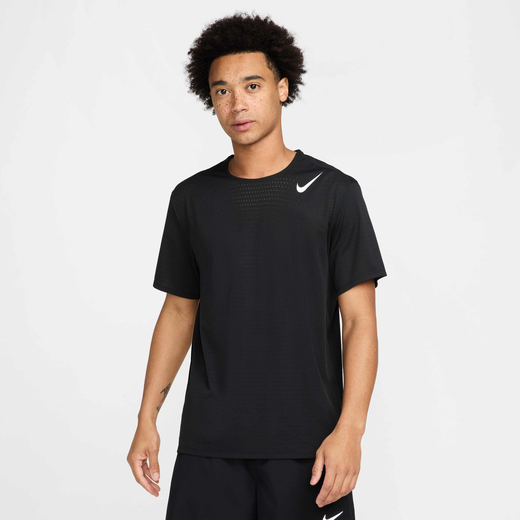 Nike AEROSWIFT ノースリーブシャツ S ブラック Nike Strike Aeroswift Short Sleeve Top - Mens Clothing