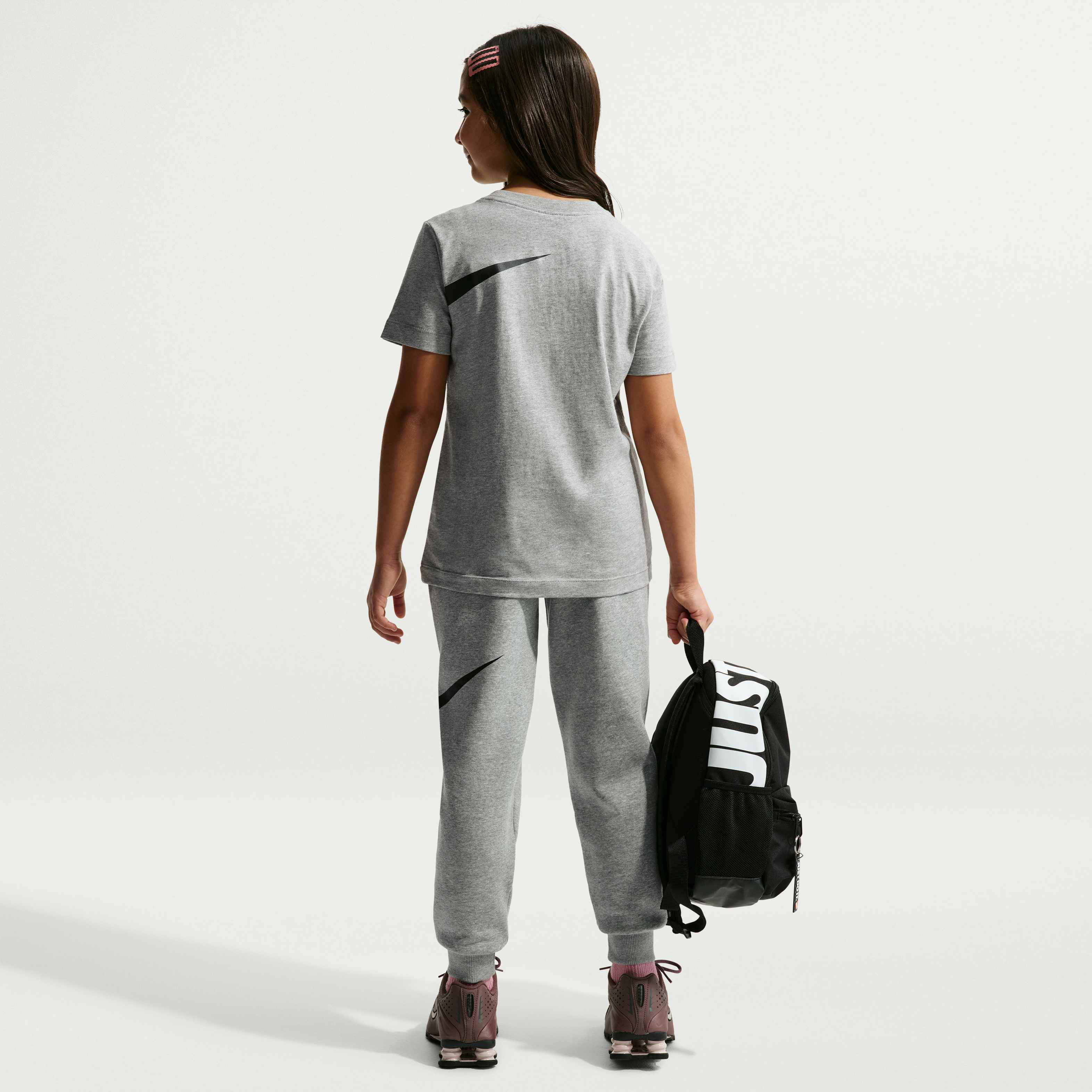 Nike Sportswear Club image number 4