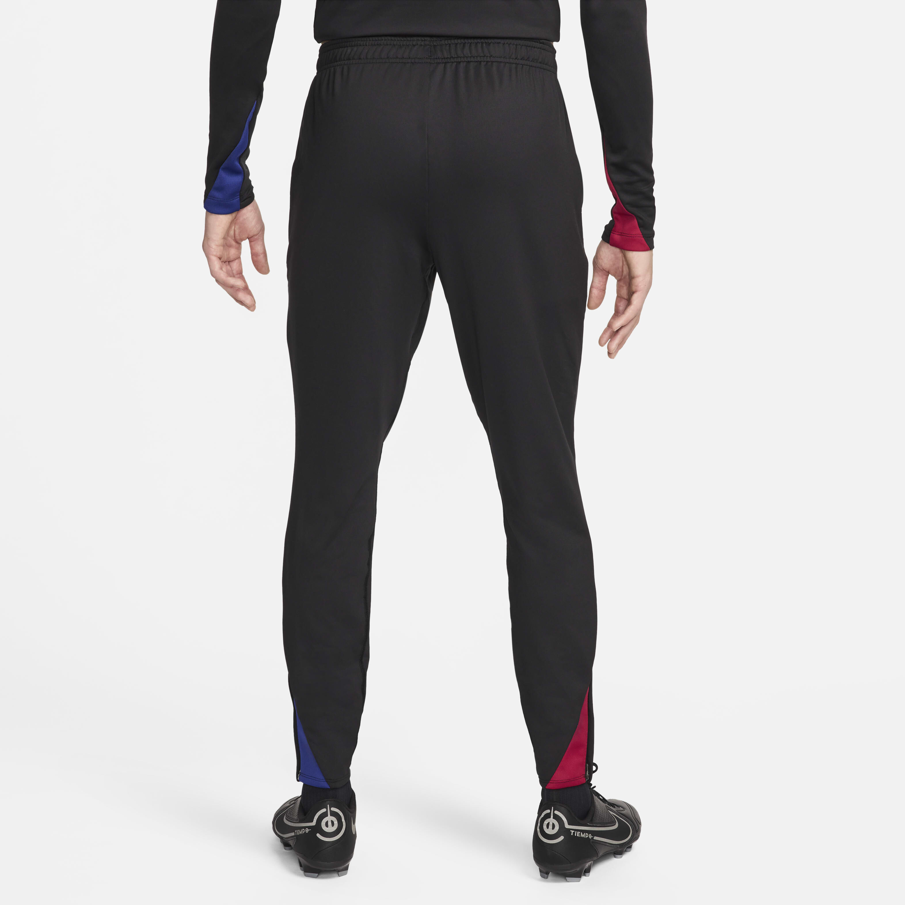 F.C. برشلونة سترايك image number 1