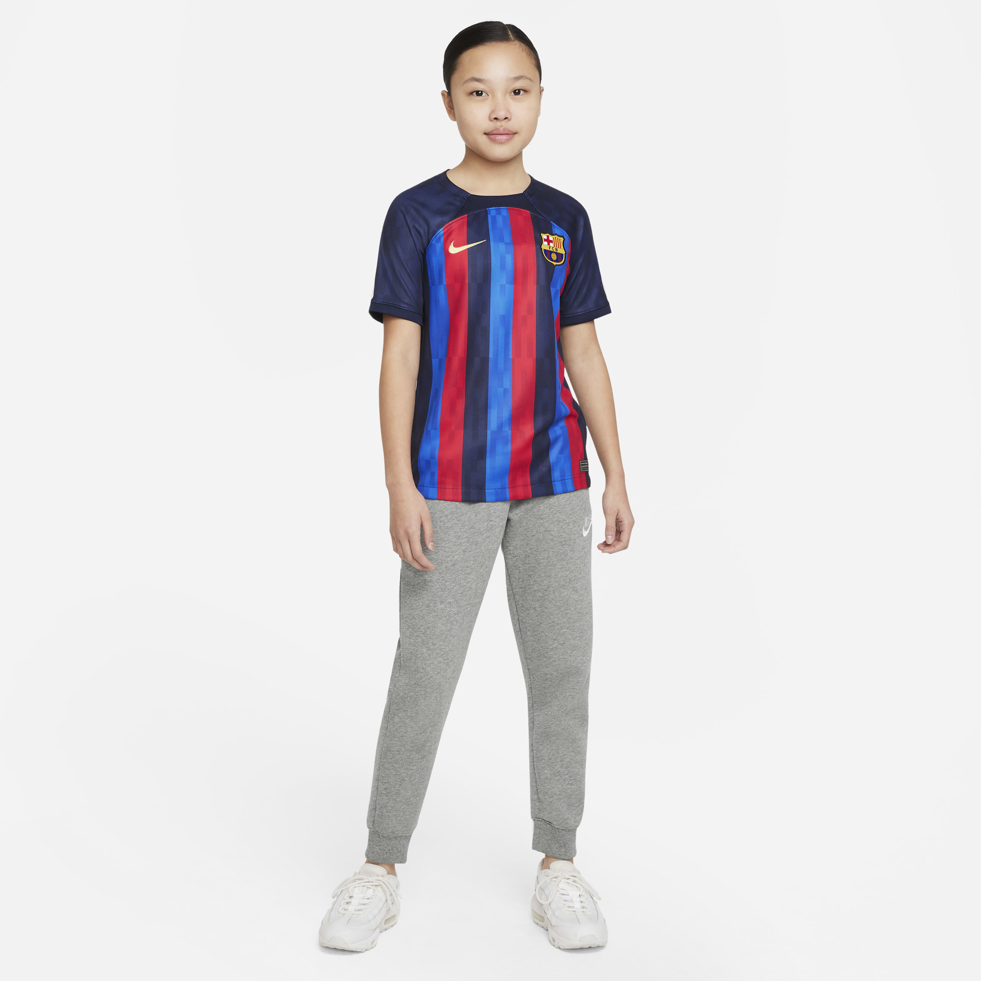 F.C. Barcelona 2022/23 Stadium Home image number 5