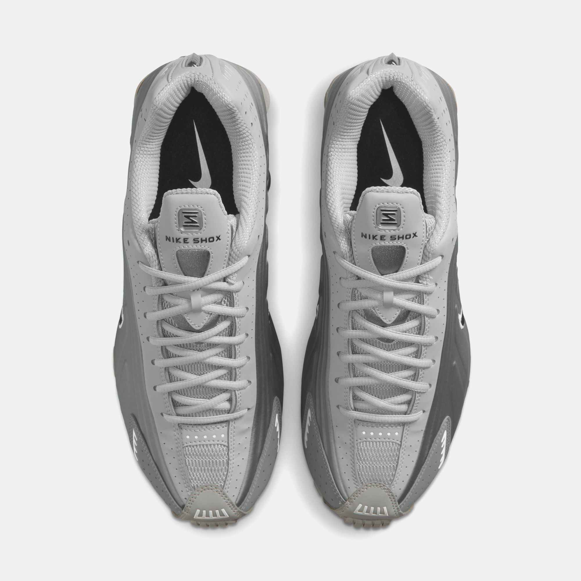 Nike Shox R4 image number 3