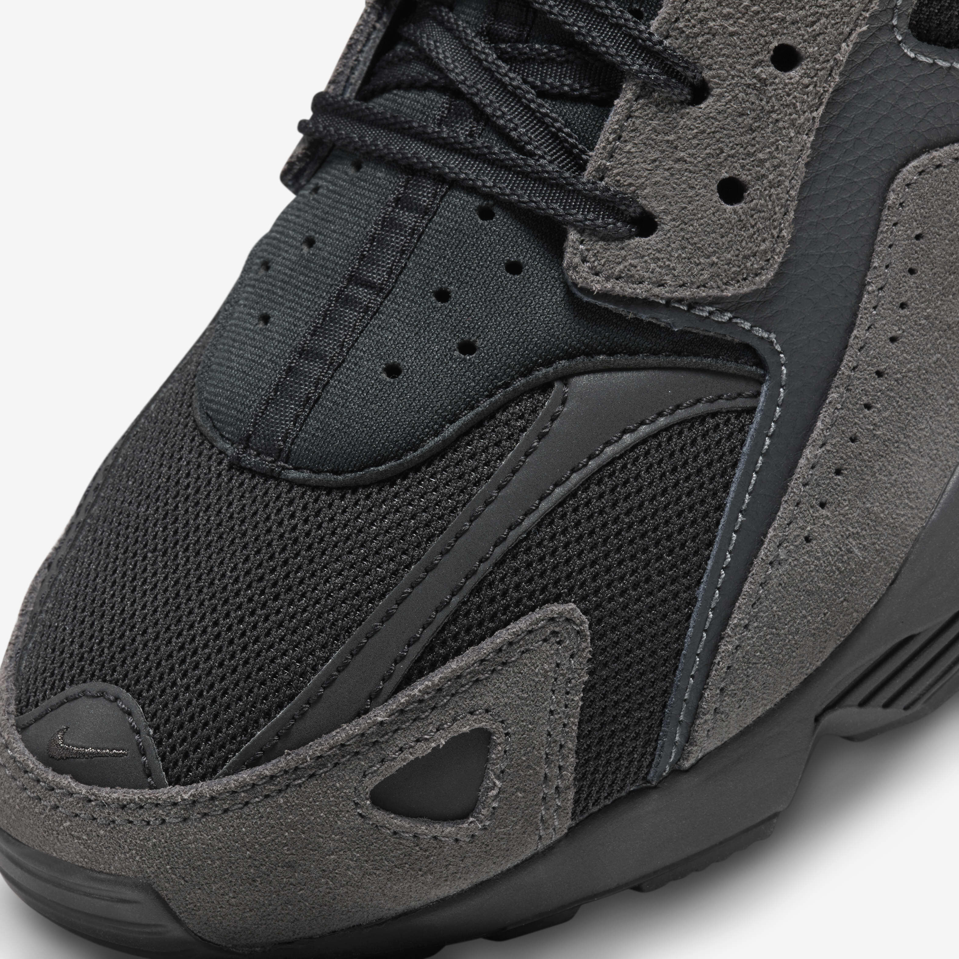 Nike air huarache boots on sale