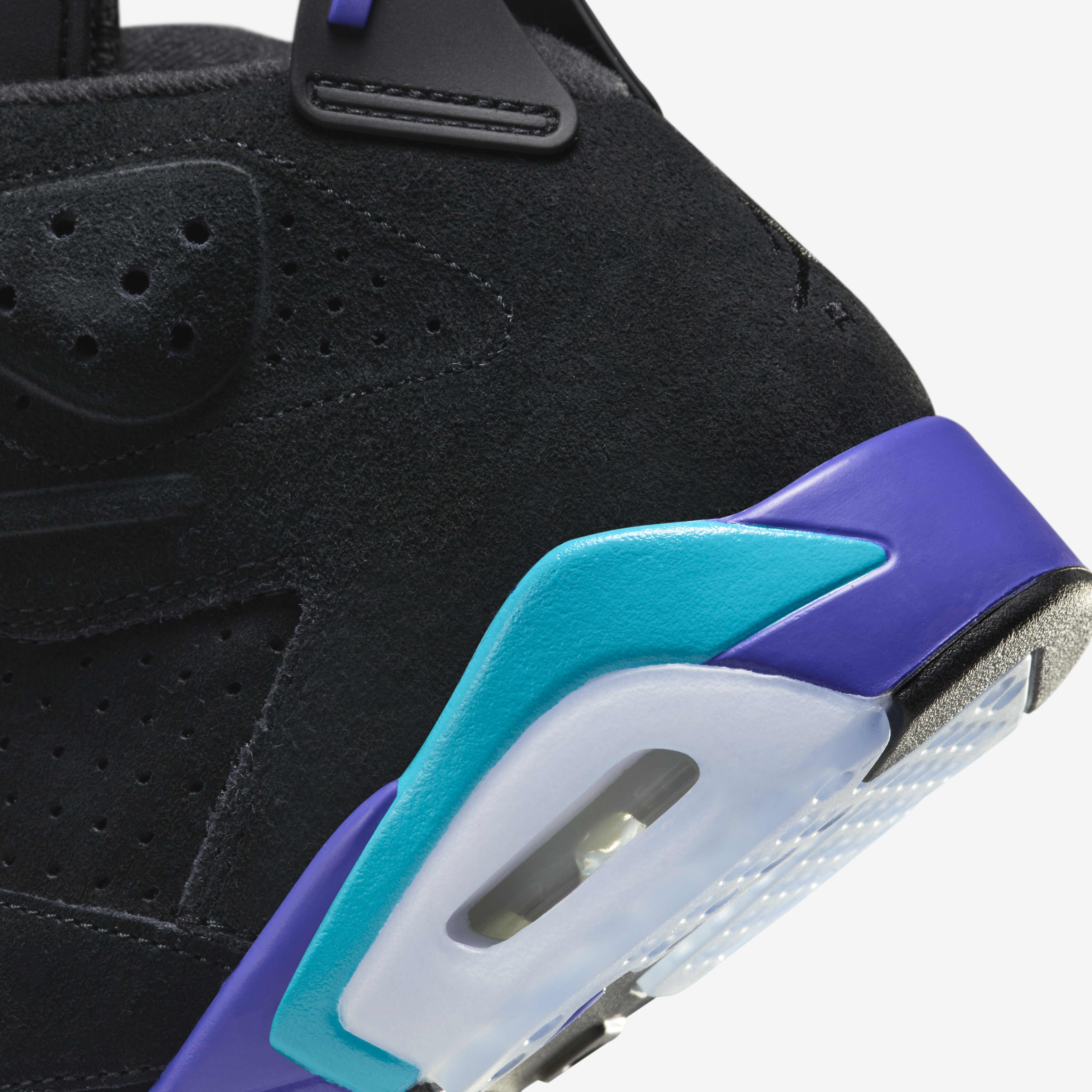 Air Jordan 6 Retro image number 7