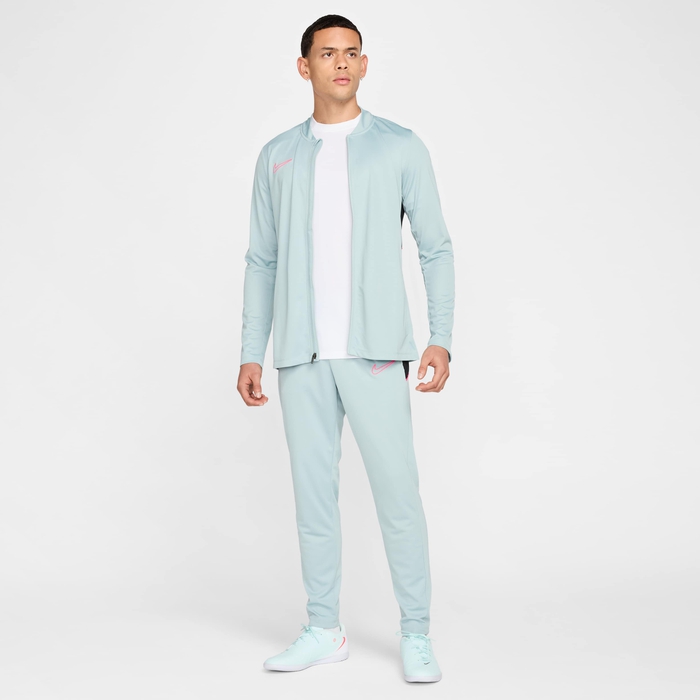 نايكي أكاديمي image number 9 نايكي أكاديمي image number 9