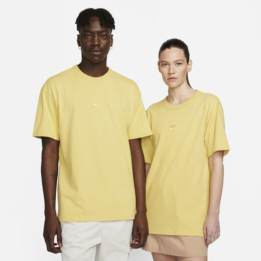 نايكي سبورتسوير بريميوم ايسنشالز