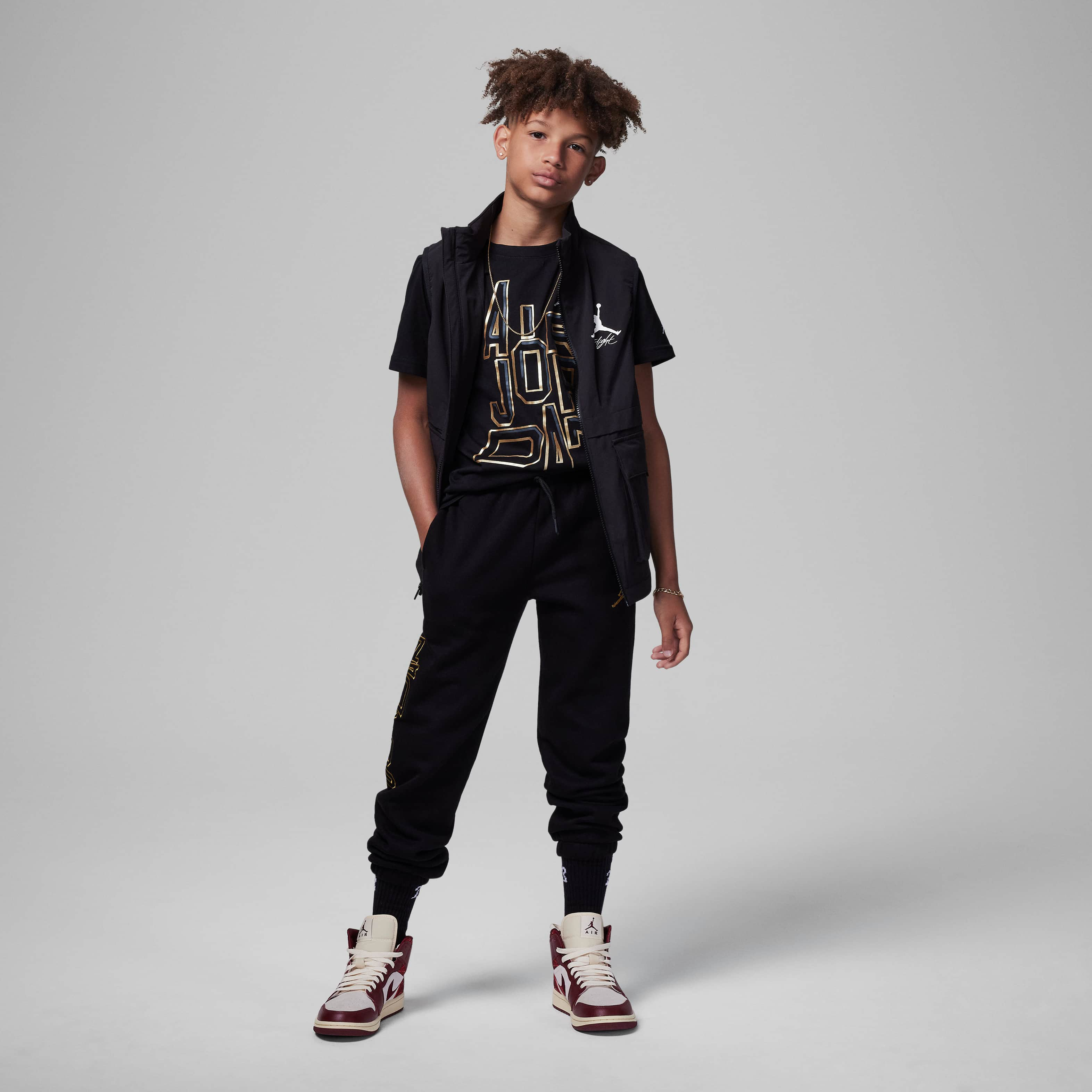 تيشيرت جوردن 23 جولد لاين image number 4