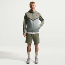 Nike Tech