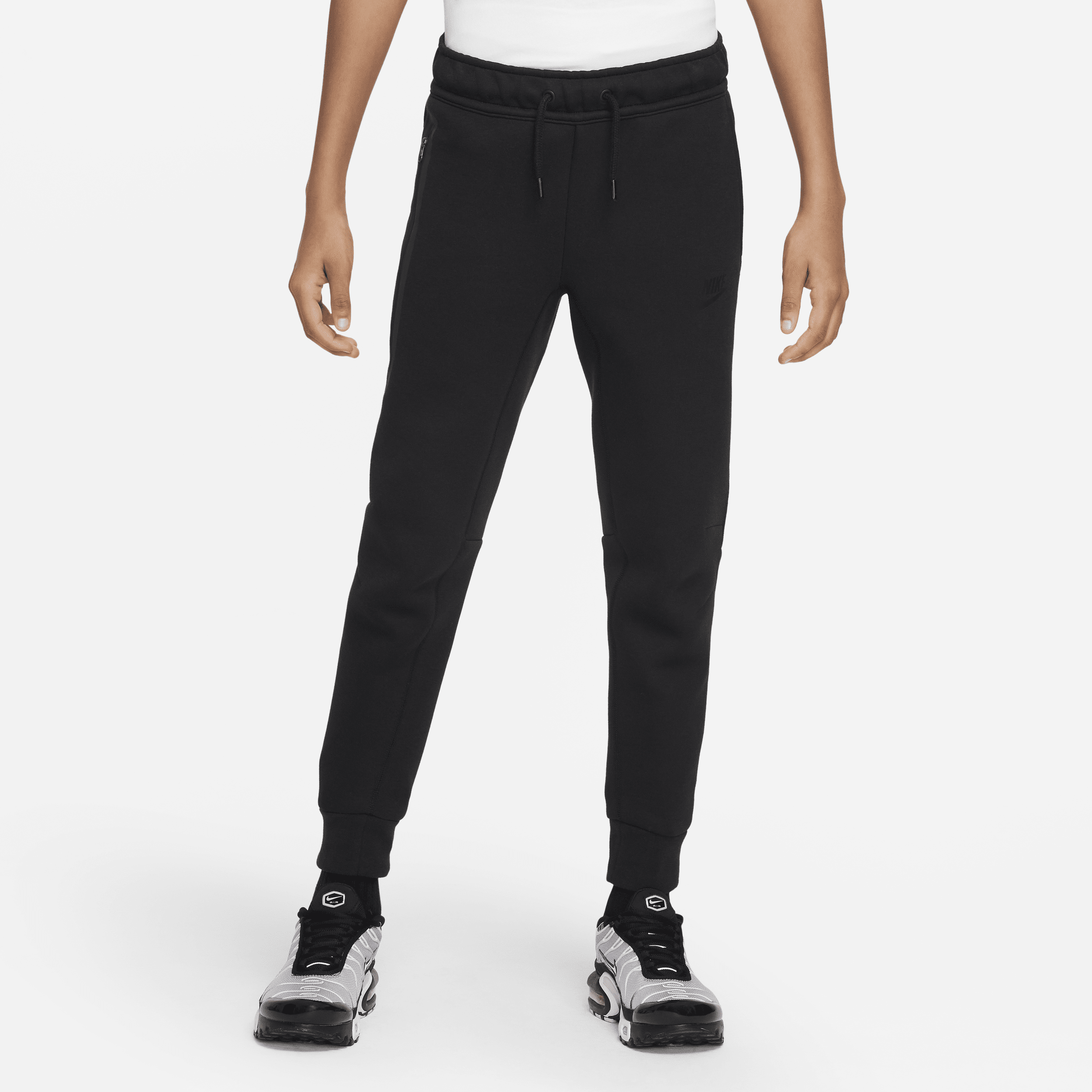 Sportswear Tech FleeceOlder Kids' (Boys') Trousers in KSA. Nike SA
