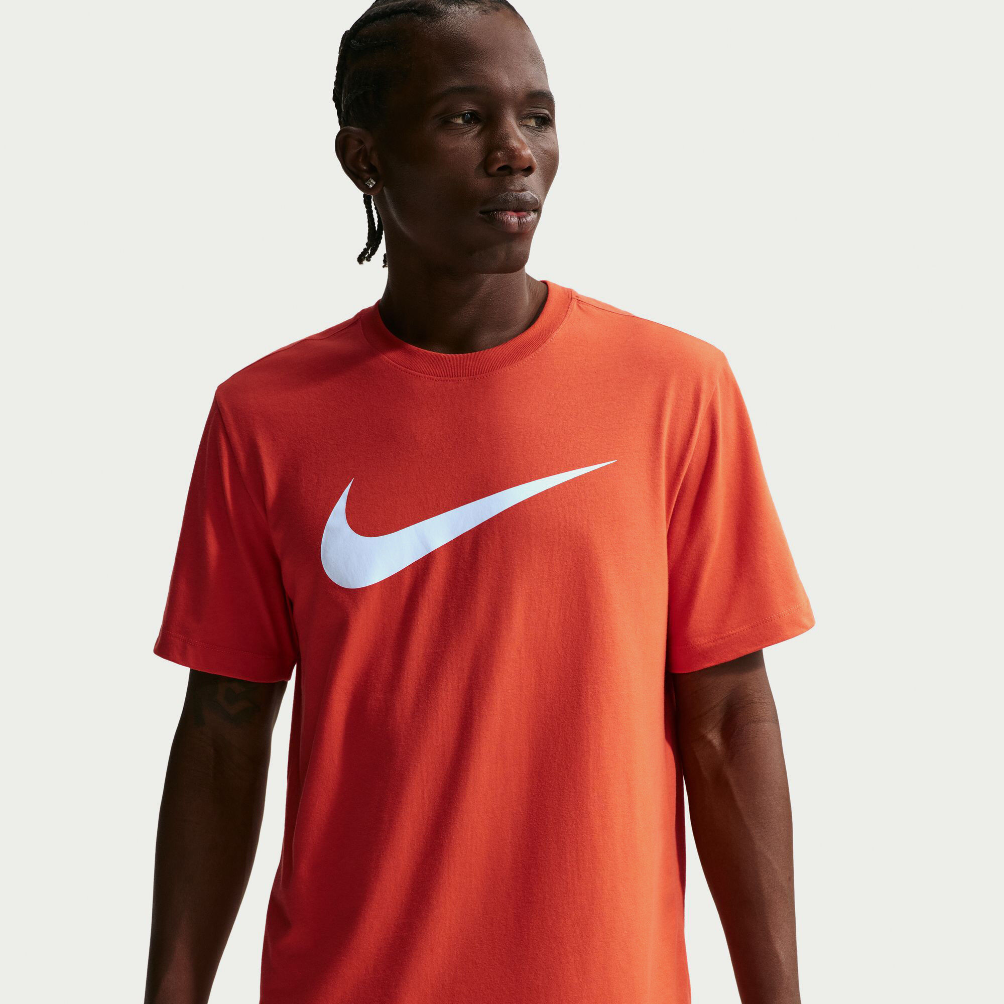 Nike Sportswear Swoosh image number 2