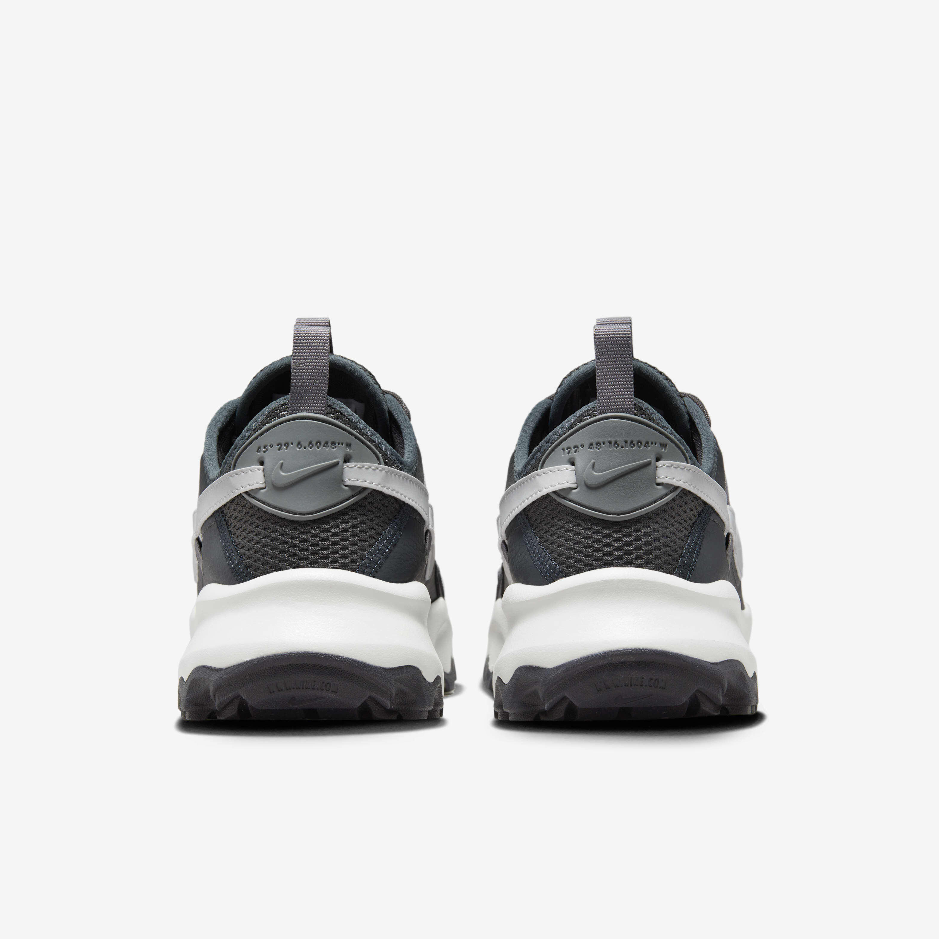 NIKE★WMNS TC 7900★ANTHRACITE/PLATINUM TINT/SMOKE GREY Amazon.com | Nike Womens TC 7900 Trainers DD9682 Sneakers